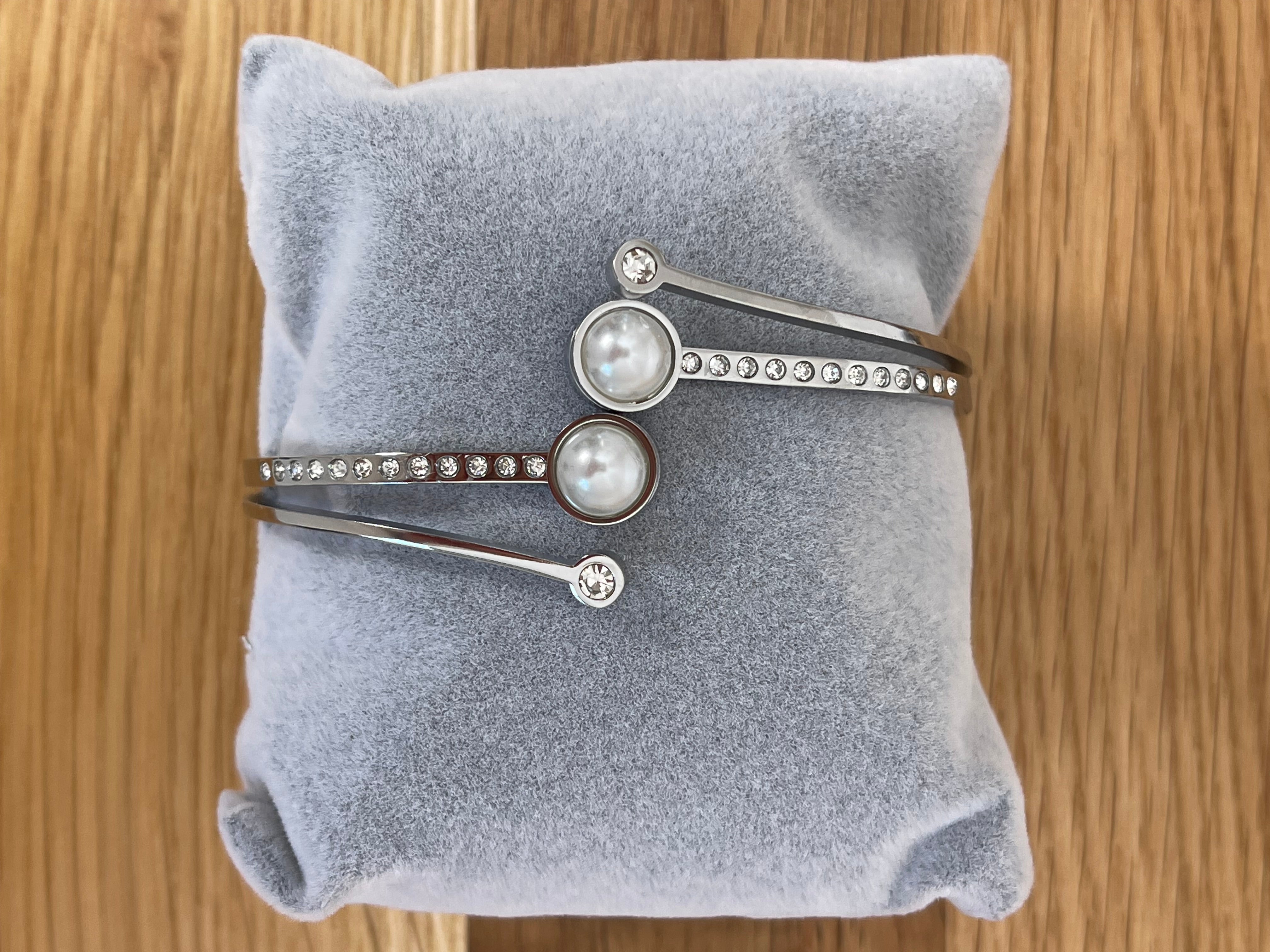 Damen - Armreif mit Magnetverschluss, verschiedene Motive