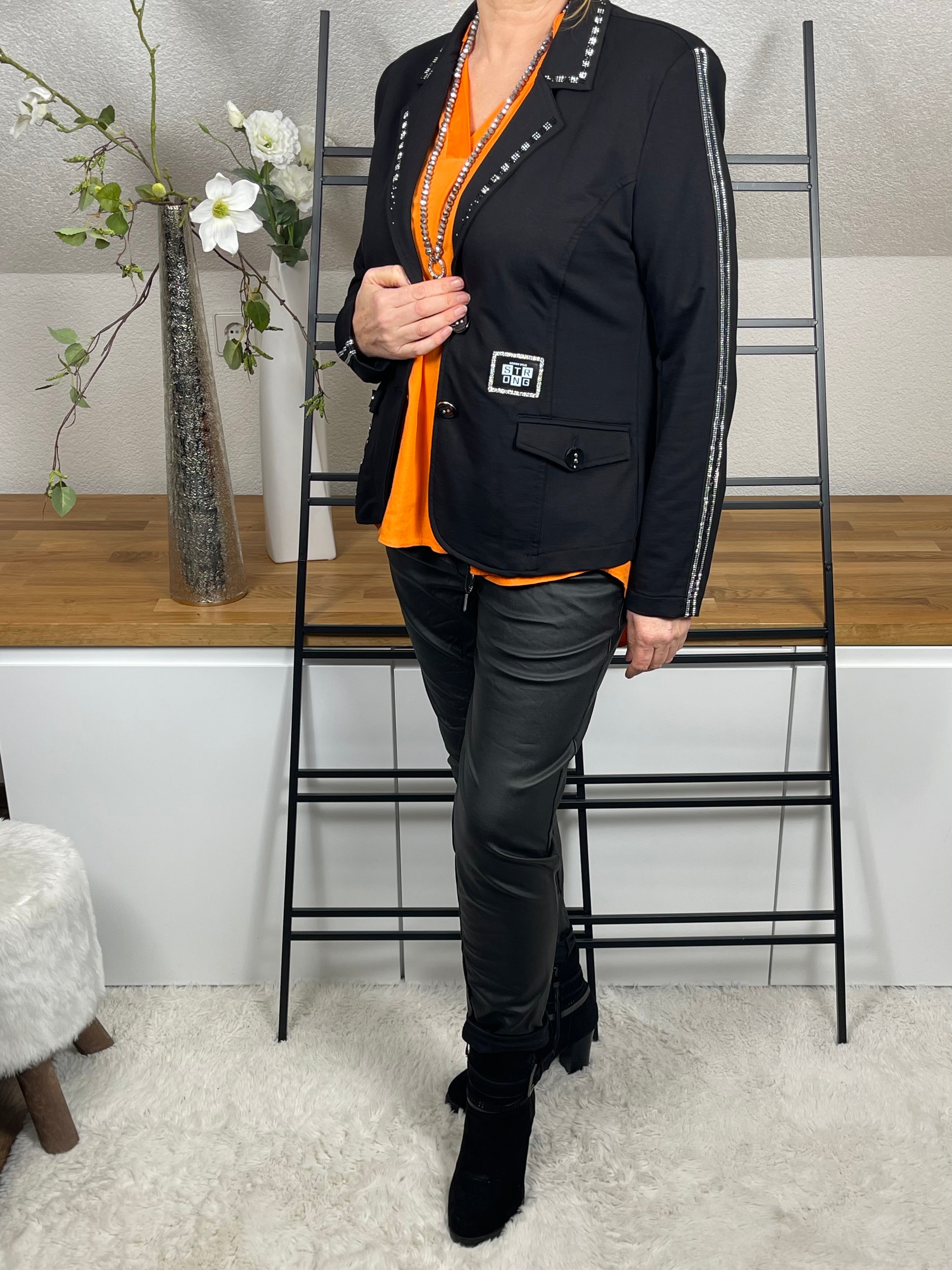 Blazer „Totenkopf“ von „EU-Queen“ Gr. 36 bis 42