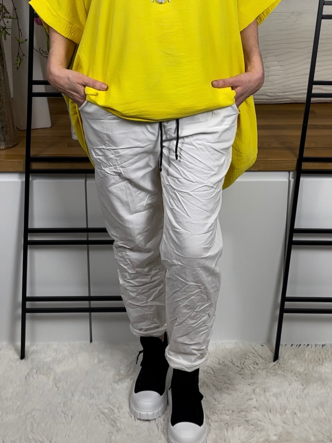 !!!!KEINE RETOURE MÖGLICH!!!! Jogpant „Basic“ Einheitsgröße Gr. 44 - 48+ in zehn Farben