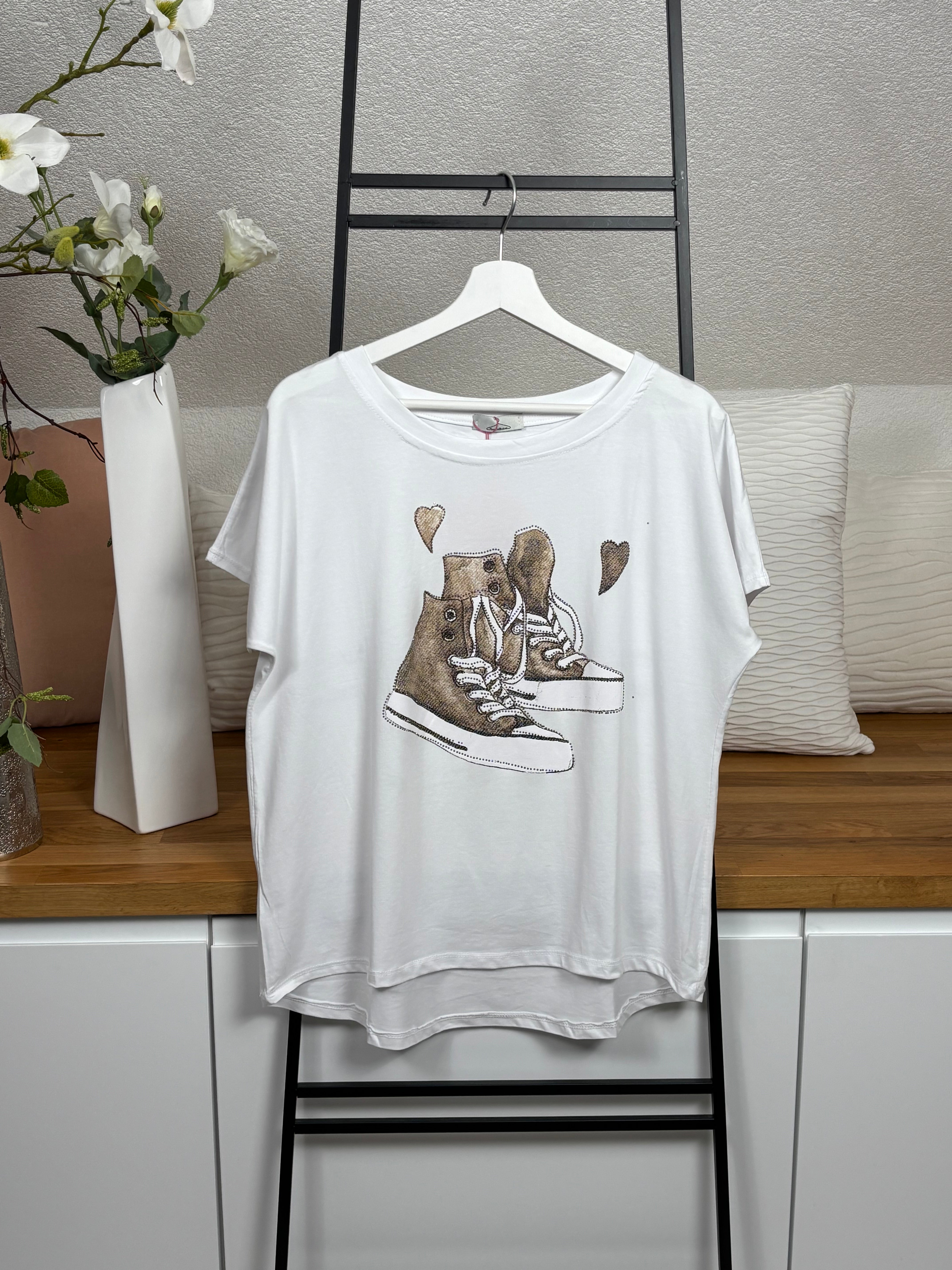 !!!!KEINE RETOURE MÖGLICH!!!! T - Shirt „Sneaker“ Einheitsgrösse Gr. 38 - 42/44 in 3 Farben