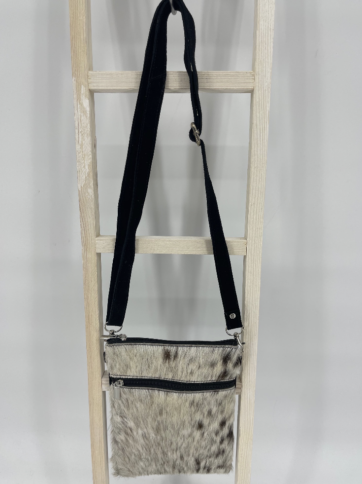 Crossbody von „Mars & More“