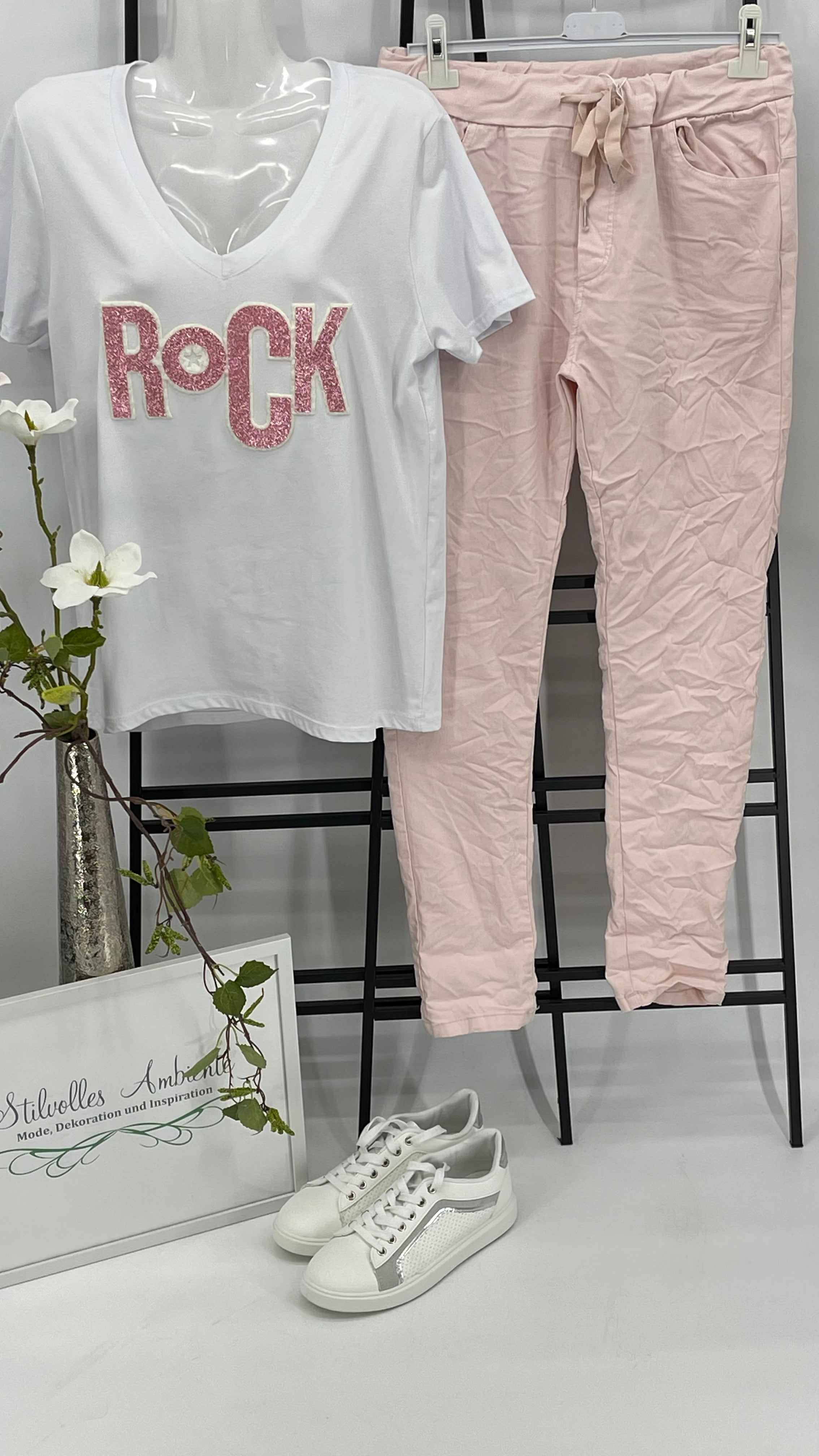 !!!!KEINE RETOURE MÖGLICH!!!! 
T - Shirt „Rock“ Einheitsgrösse Gr. 36 - 40 in 3 Farben