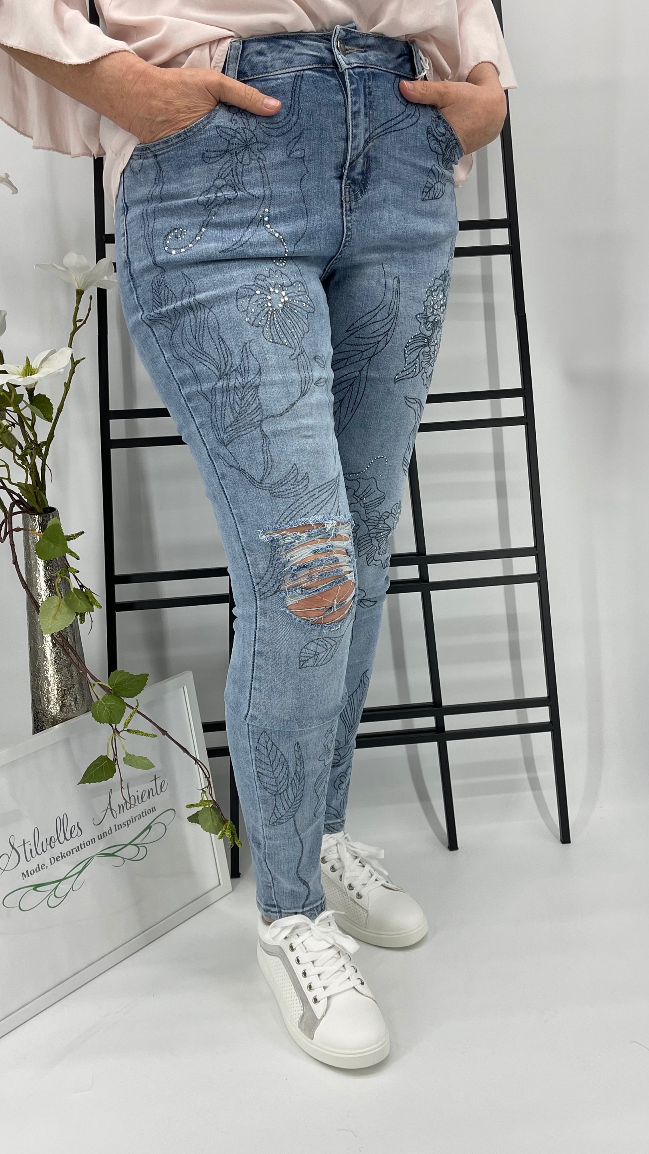 !!!!KEINE RETOURE MÖGLICH!!!! 
Jeans Gr. 40 - 48