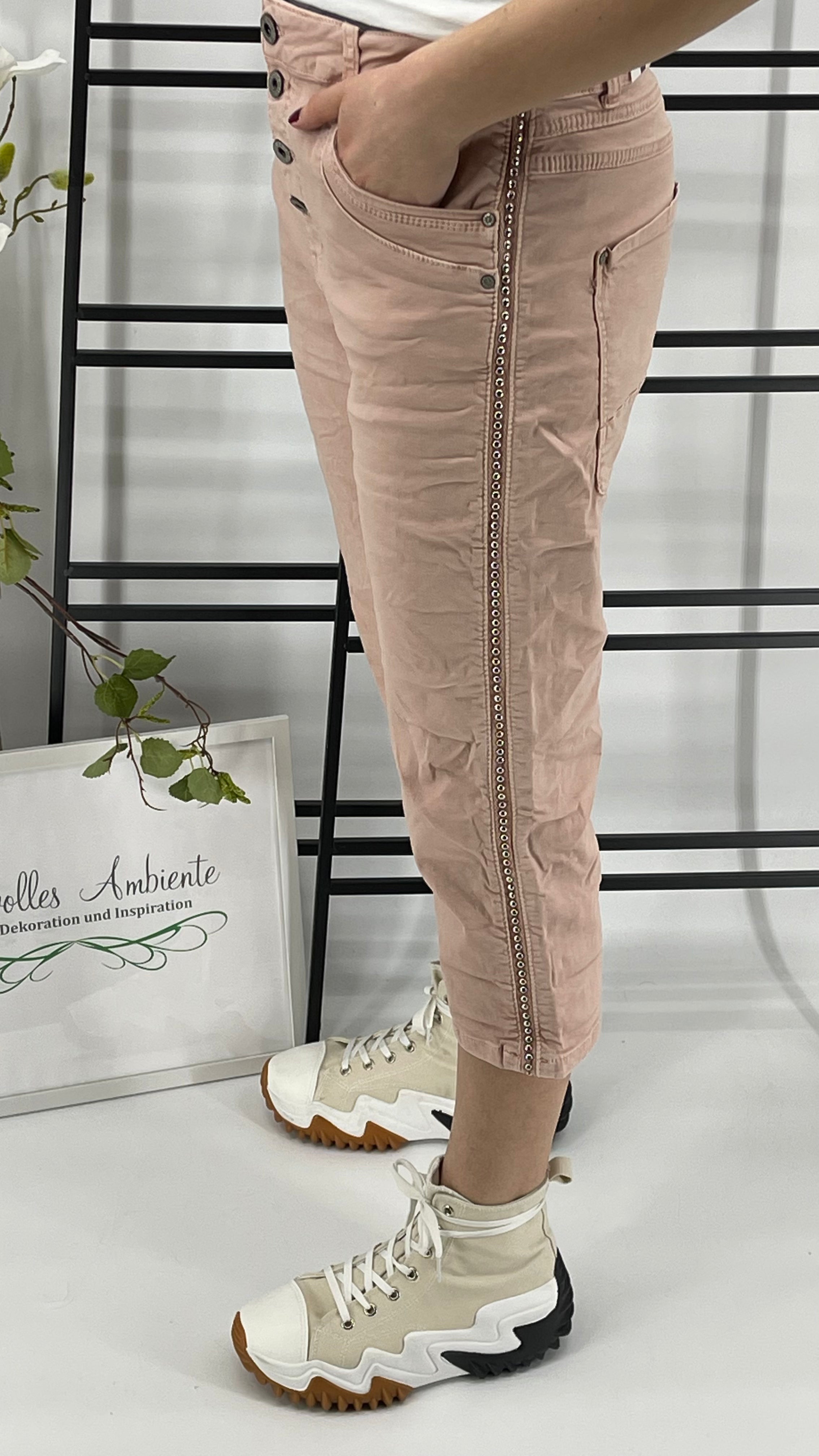 !!!!KEINE RETOURE MÖGLICH!!!! 
3/4 Jeans Gr. 36 - 48