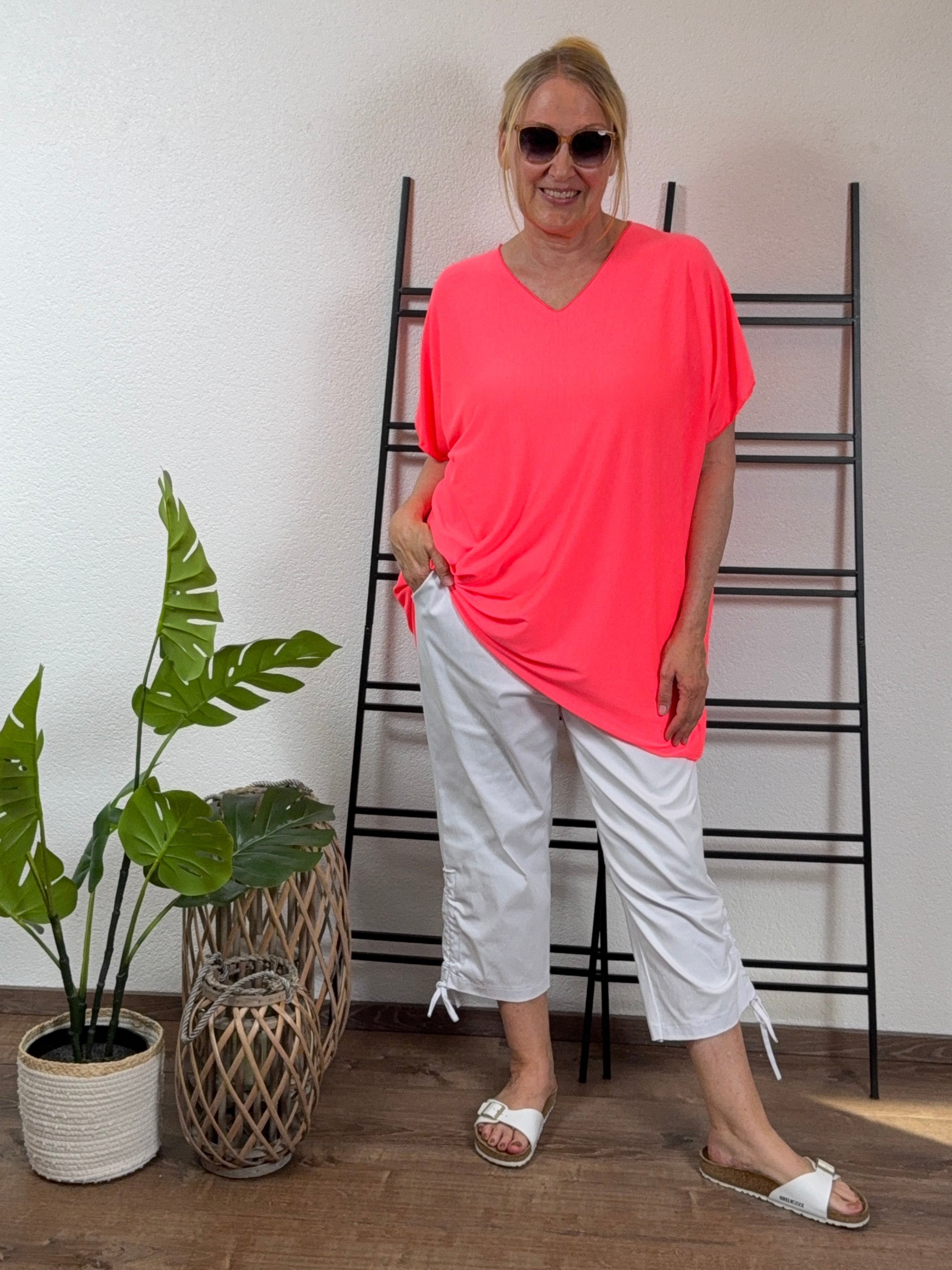V - Shirt „Neon“ Einheitsgröße Gr. 44 - 48 in 2 Farben