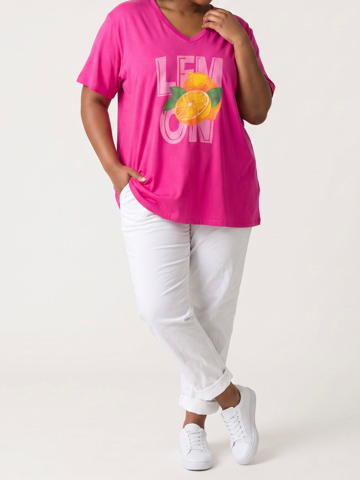 V - Shirt Kurzarm mit „Lemon Print“ in 4 Farben