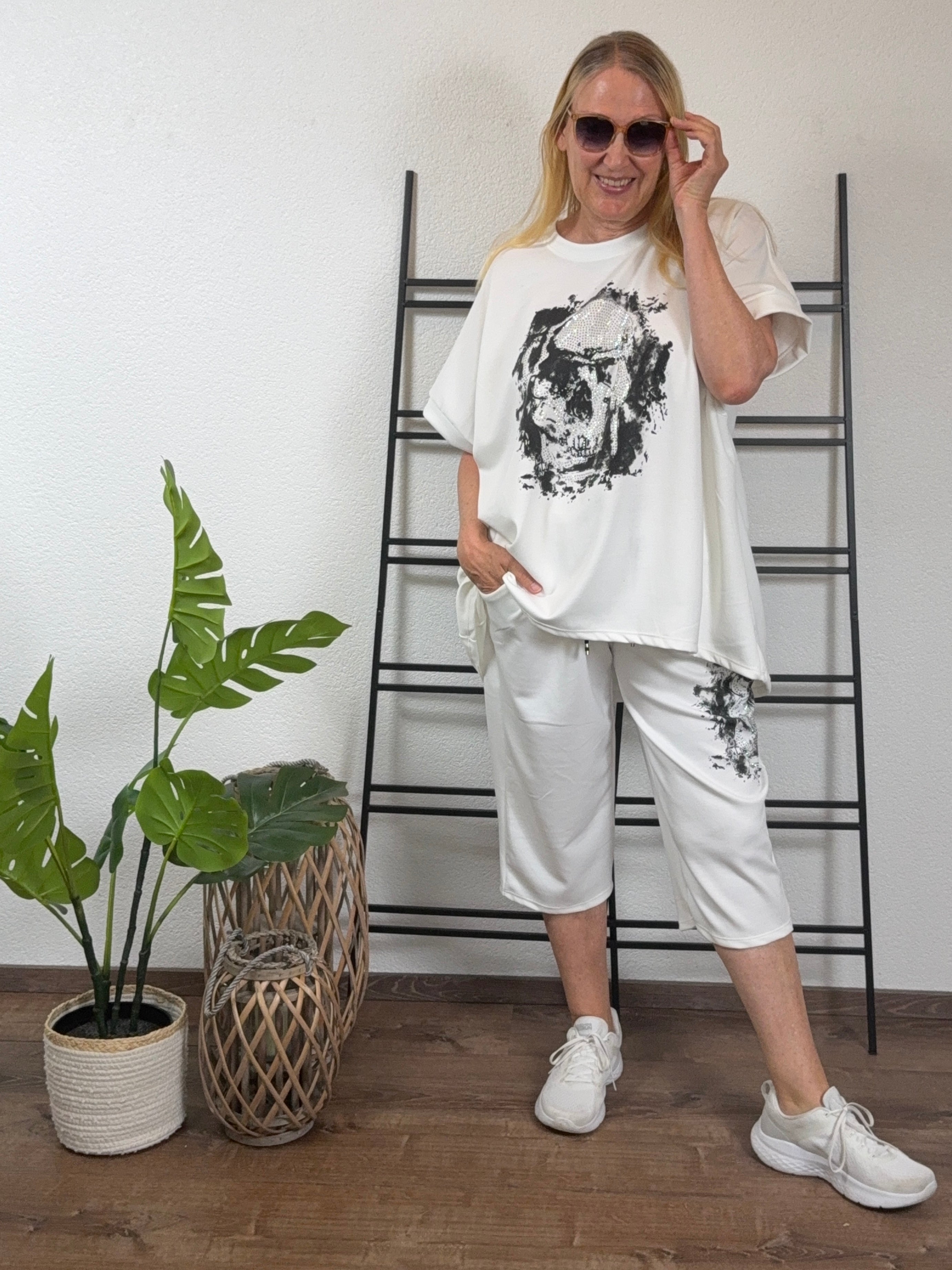 T - Shirt „Fluffi Skull“ Einheitsgrösse Gr. 42 - 48 in 3 Farben