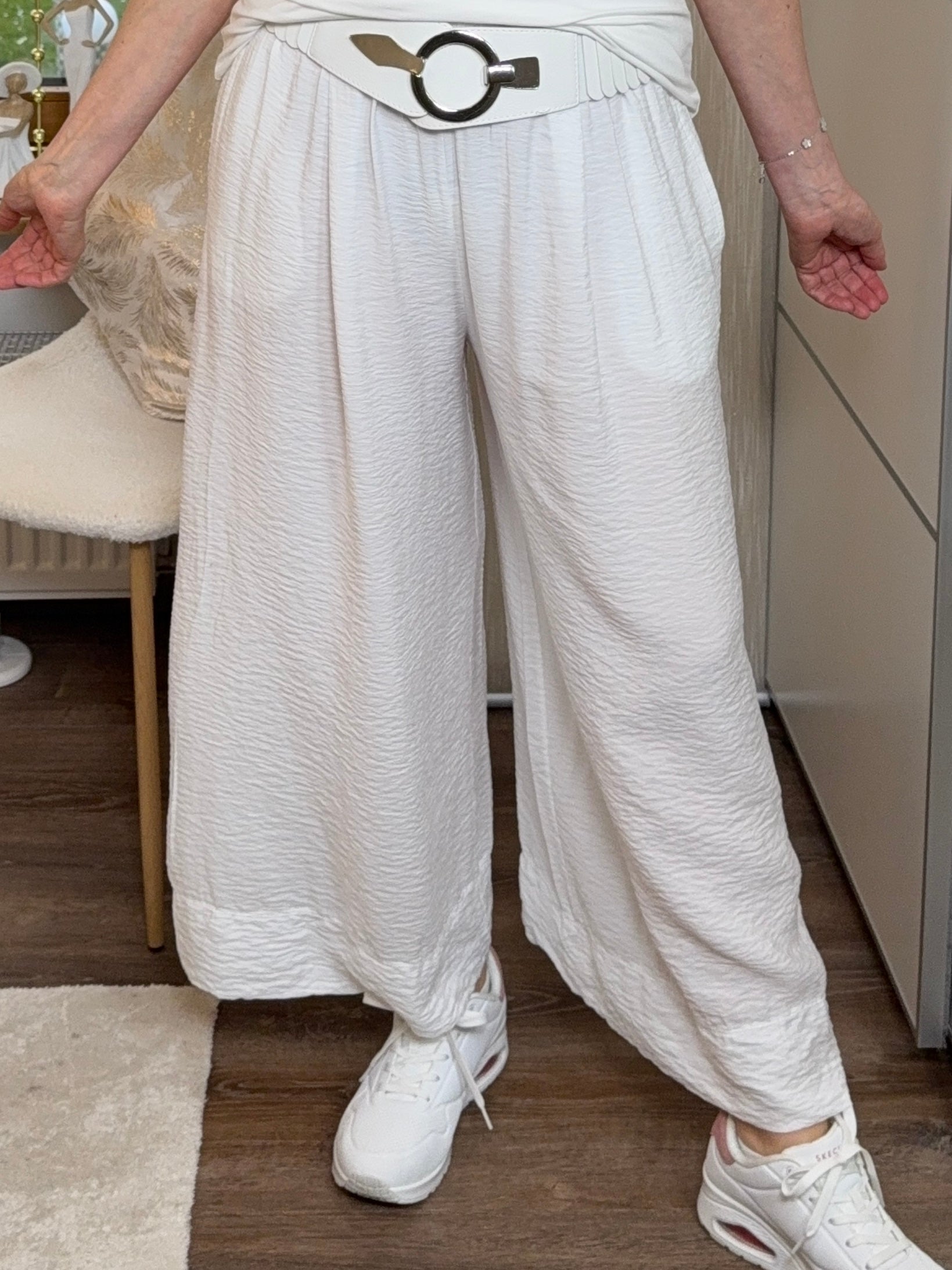 Elegante weite Hose mit elastischem Bund Einheitsgröße Gr. 38 - 42 in weiß