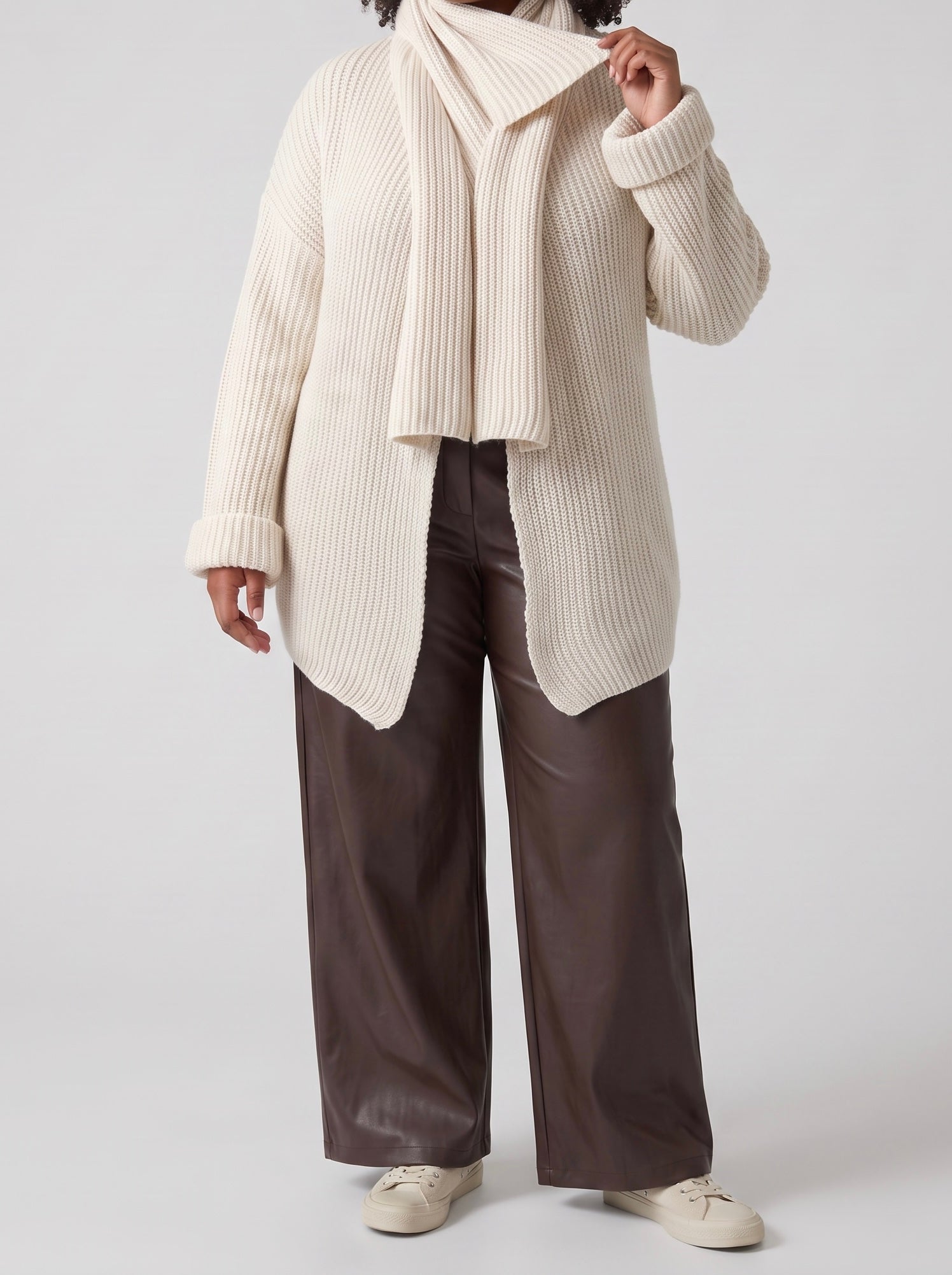Exclusiver stylischer Strick - Cardigan mit befestigtem Schal in 2 Farben
