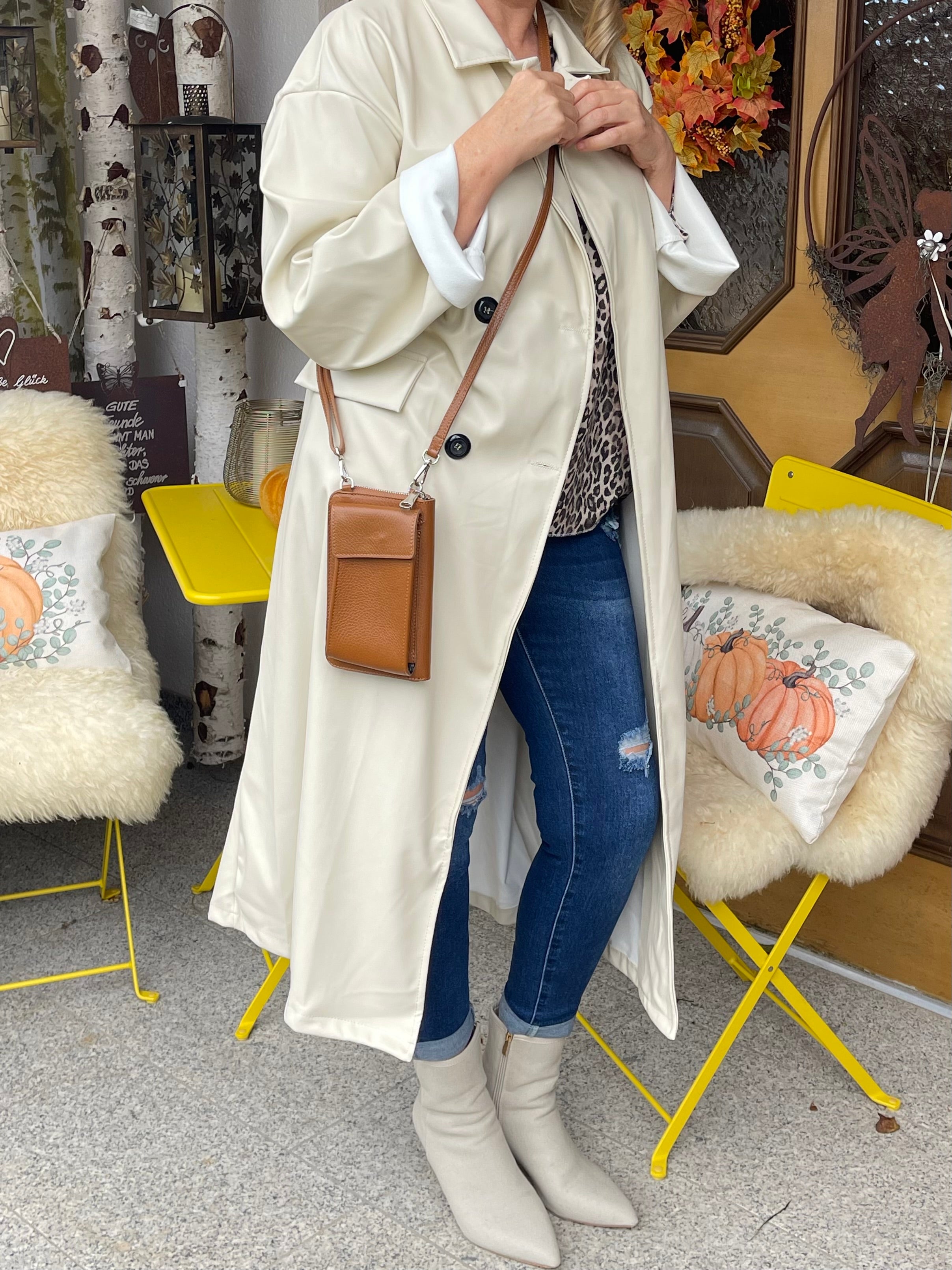 Hochwertige kleine Tasche aus „Echtleder“ in 3 Farben