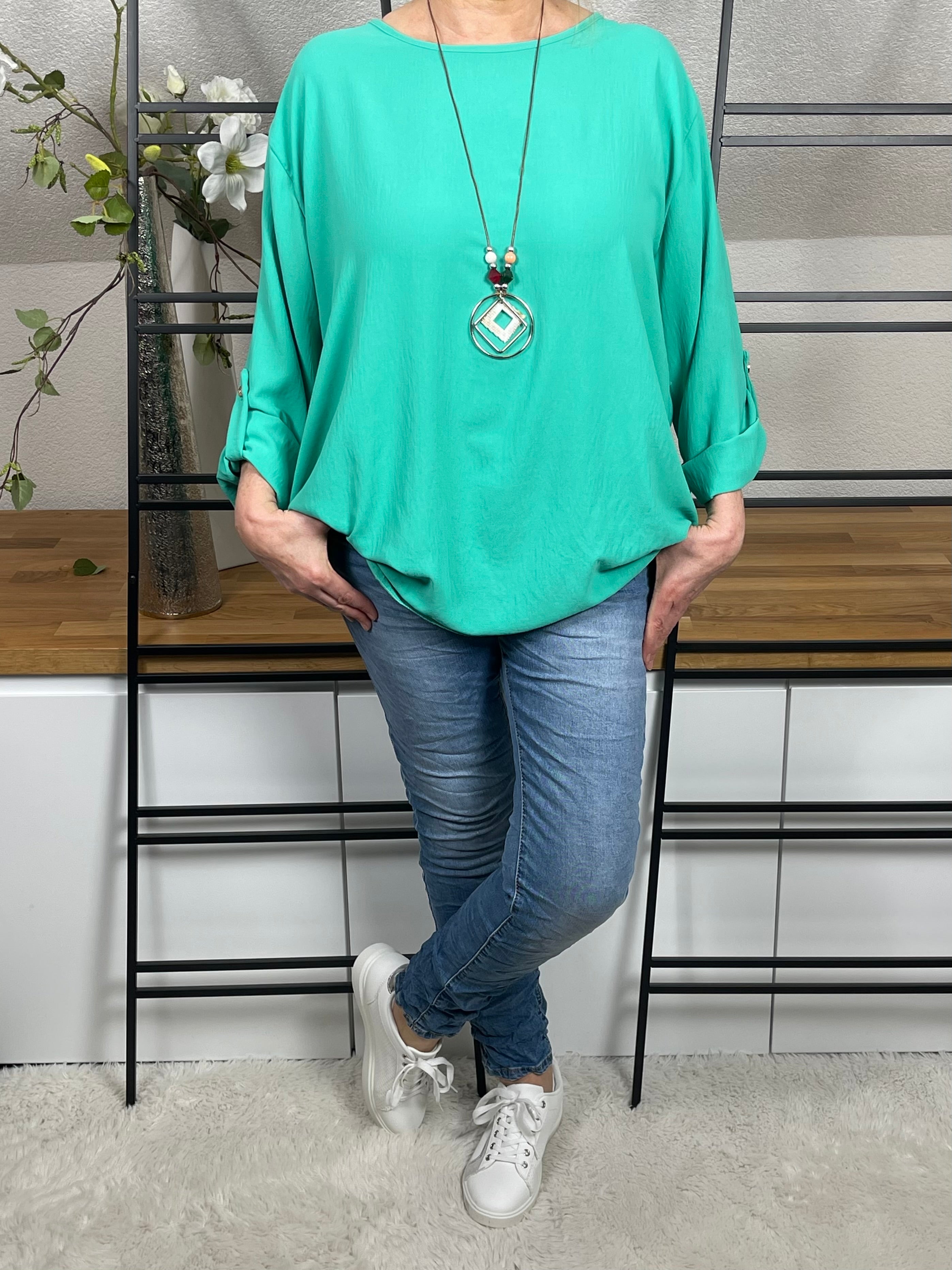 !!!!KEINE RETOURE MÖGLICH!!!! Damen - Tunika mit Kette Einheitsgrösse Gr. 40 - 48 in mint