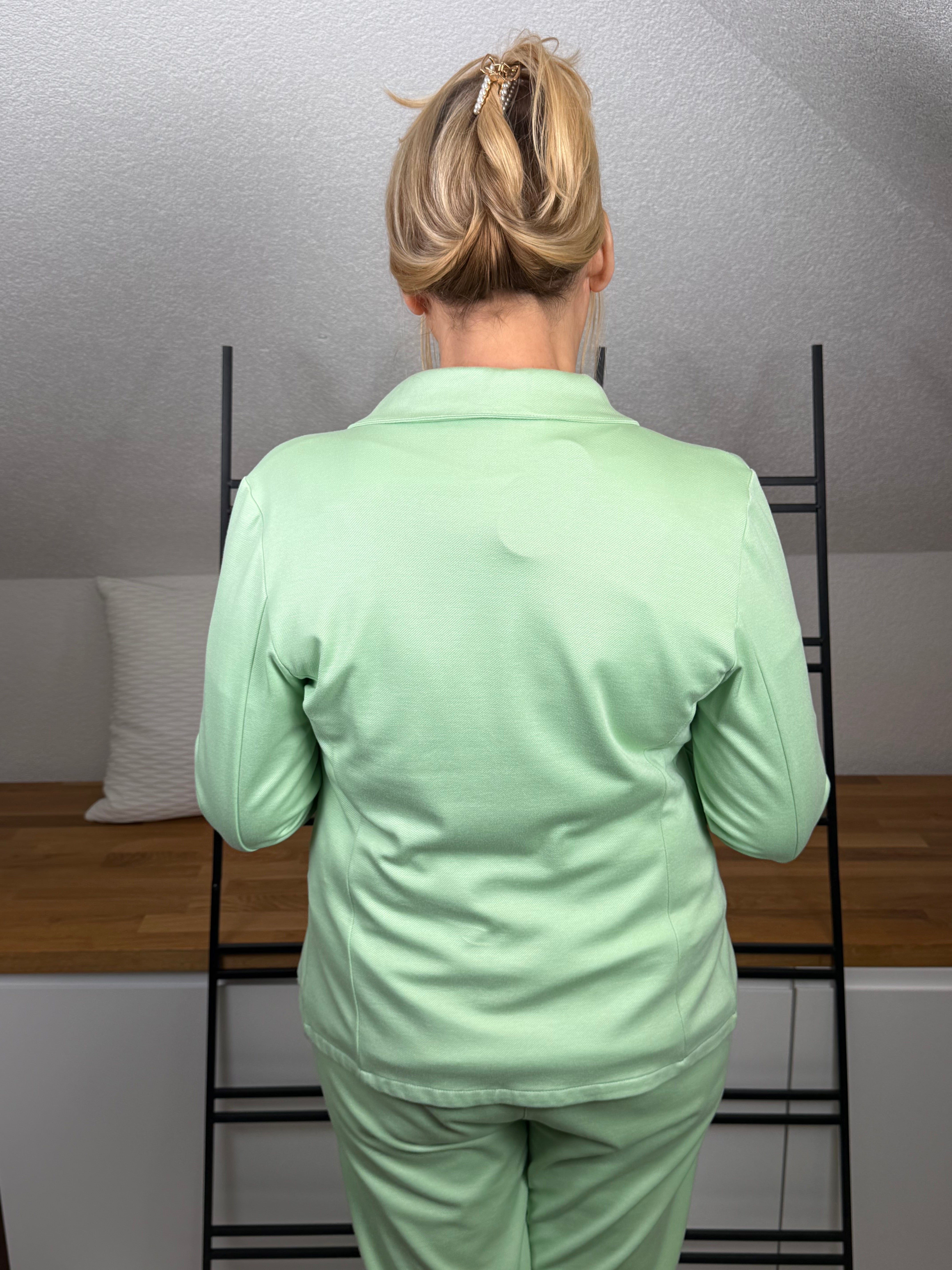 Leichter Blazer von „Esvivid“ Gr. 38 - 42 in 2 Farben