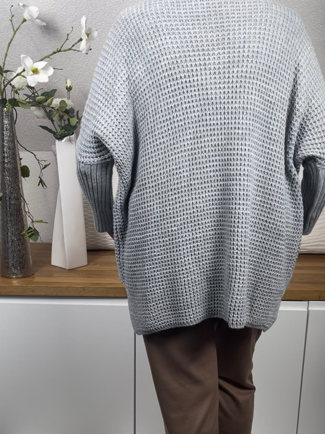 !!!!KEINE RETOURE MÖGLICH !!!!Damen -Pullover „Mickey Mouse“ Einheitsgrösse Gr. 38 - 48 in grau