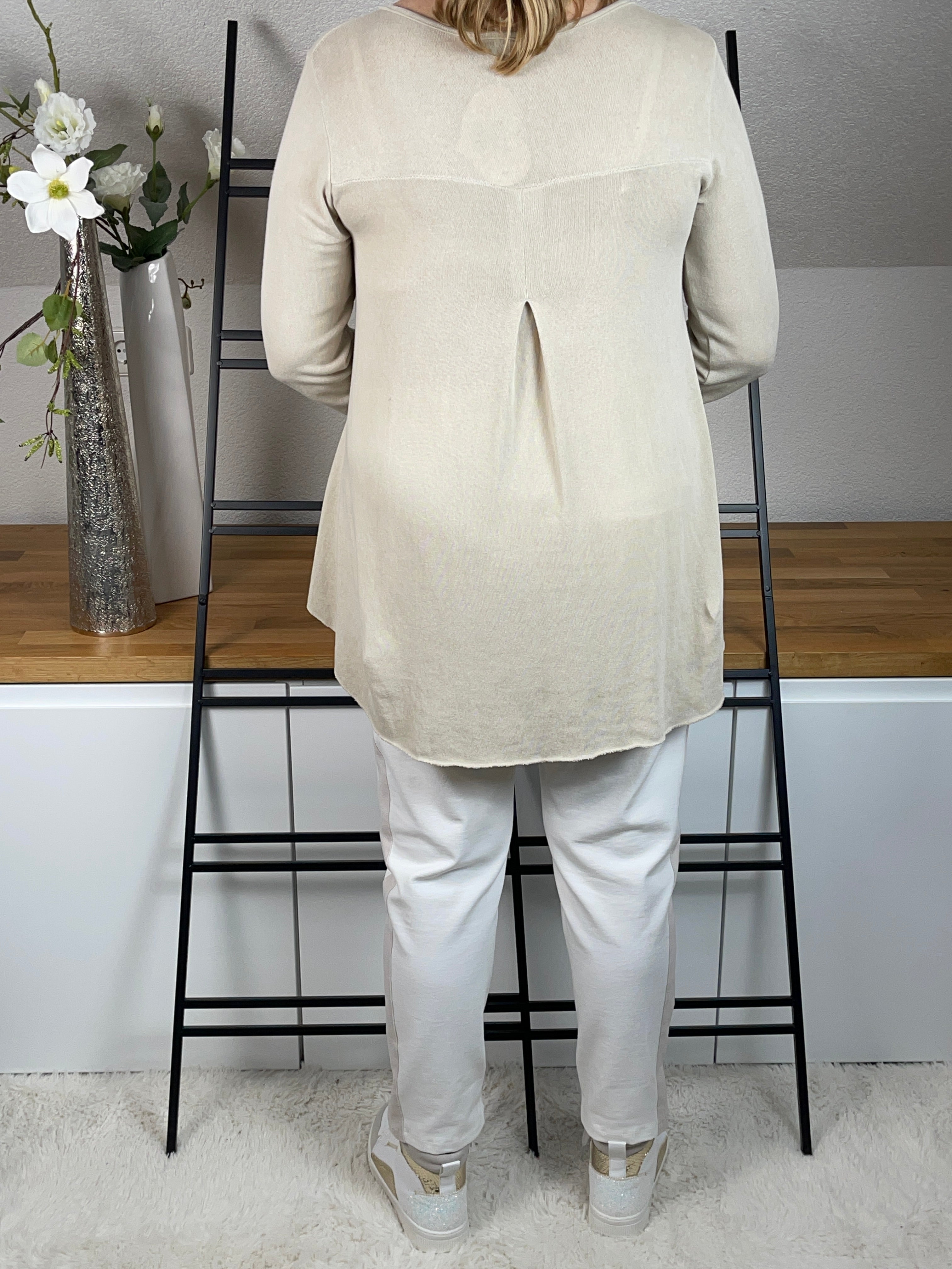 !!!!KEINE RETOURE MÖGLICH!!!! Shirt von „Esvivid“ Einheitsgrösse Gr. 34-40/42