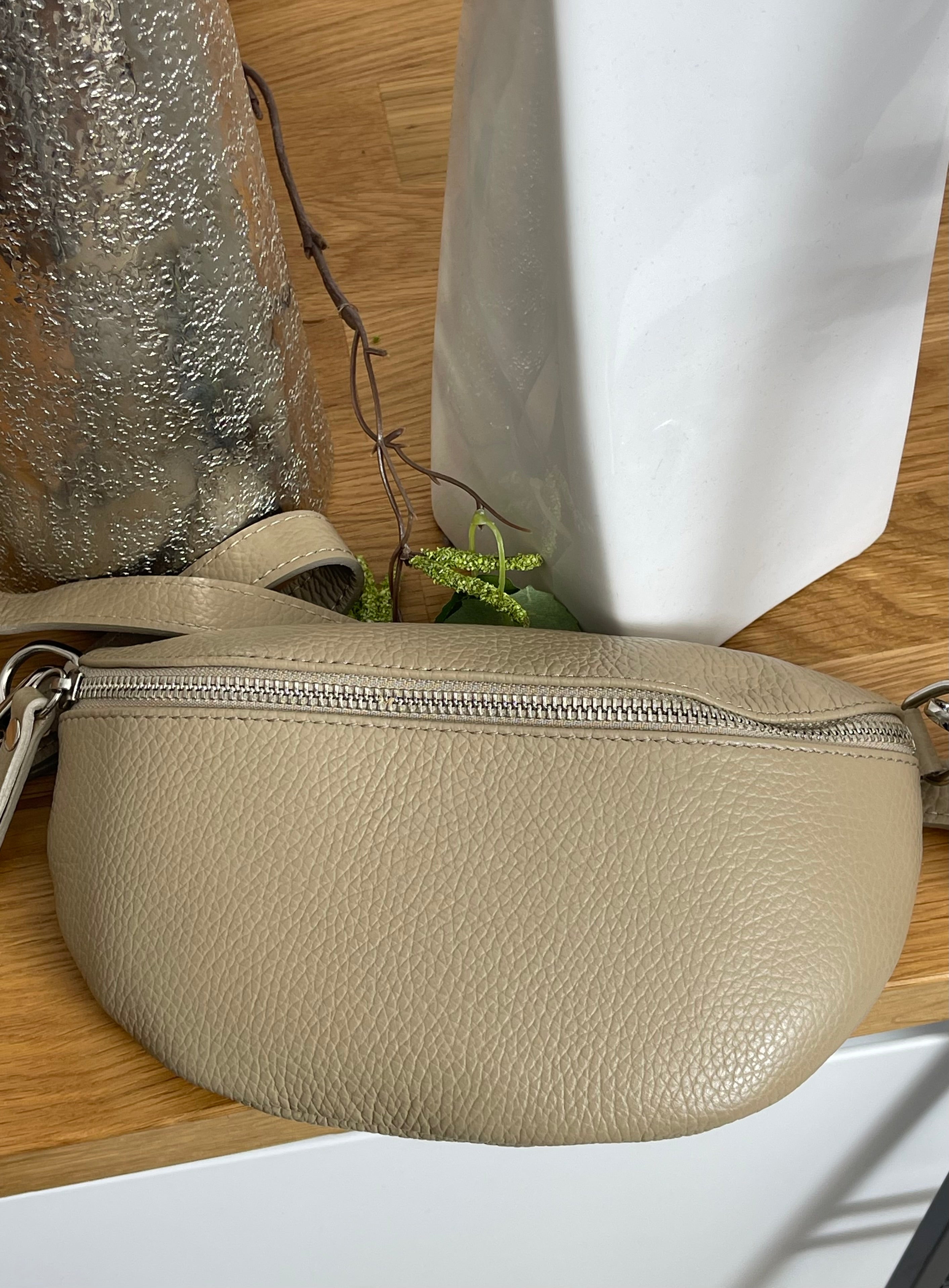 !!!!KEINE RETOURE MÖGLICH!!!! Crossbody „Echtleder“ in 2 Farben