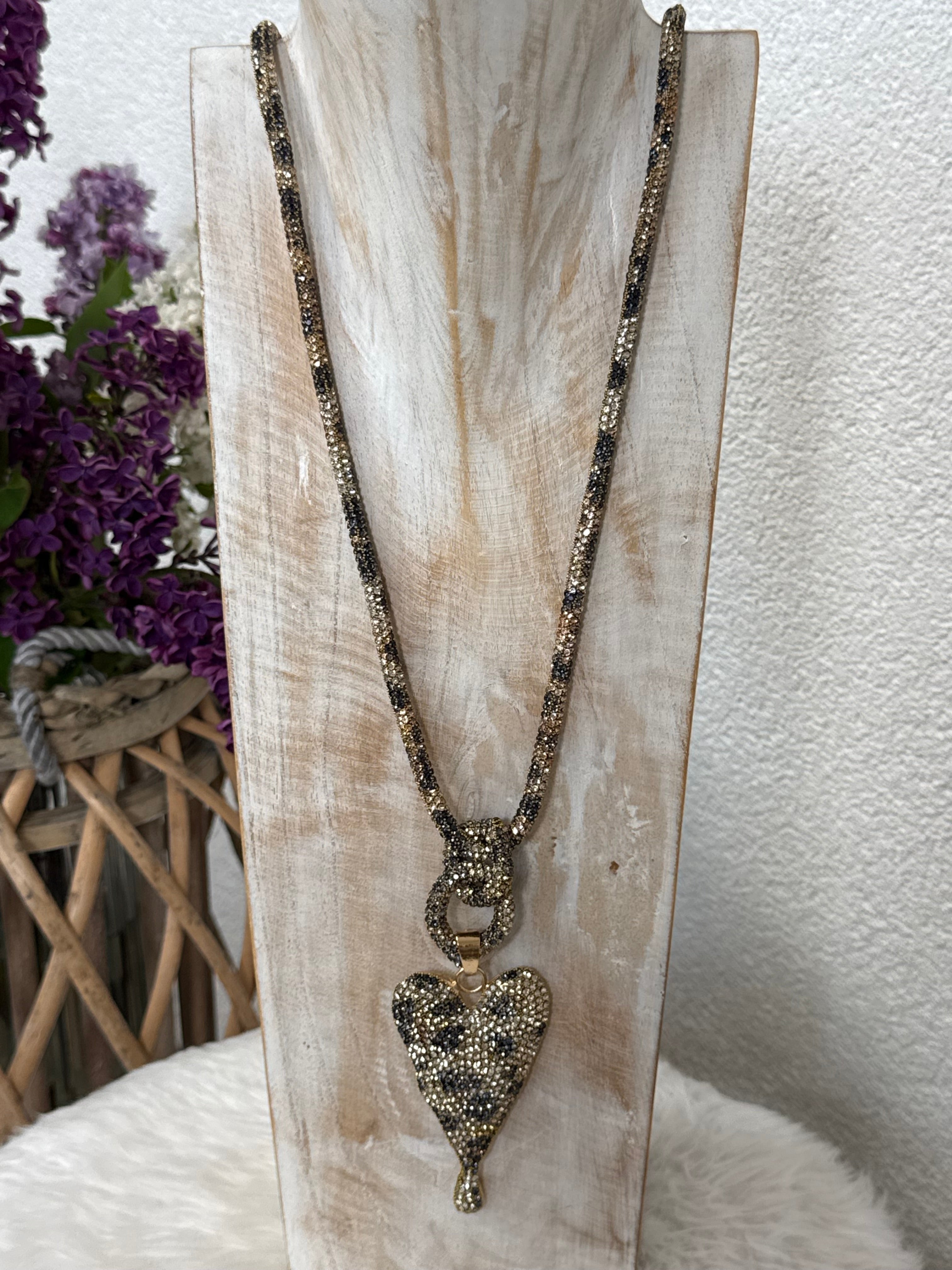 Lange Kette „Herz“ mit „Animal Print“ in gold - silber - schwarz