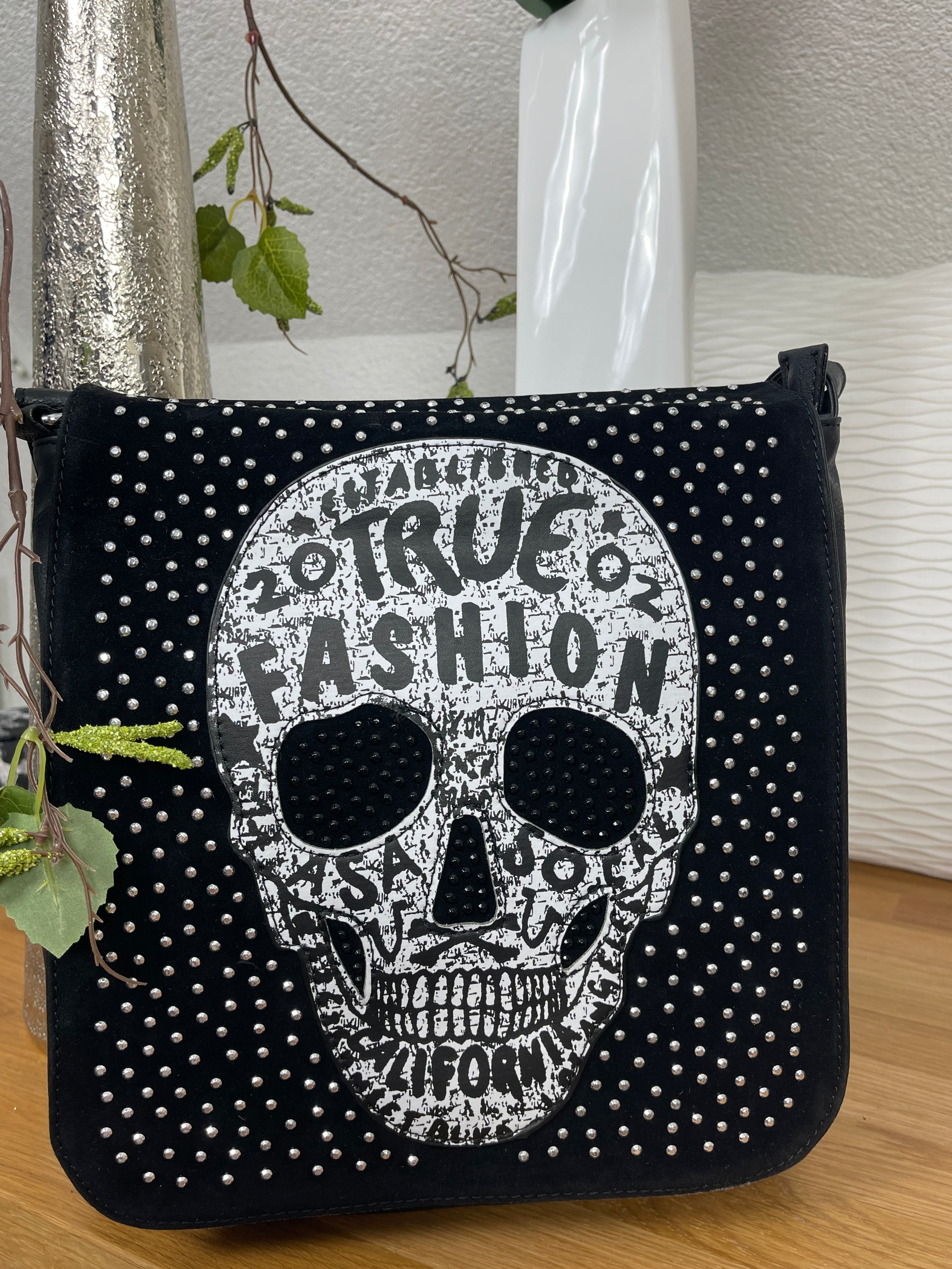 Hochwertige Tasche „Skull“ in schwarz