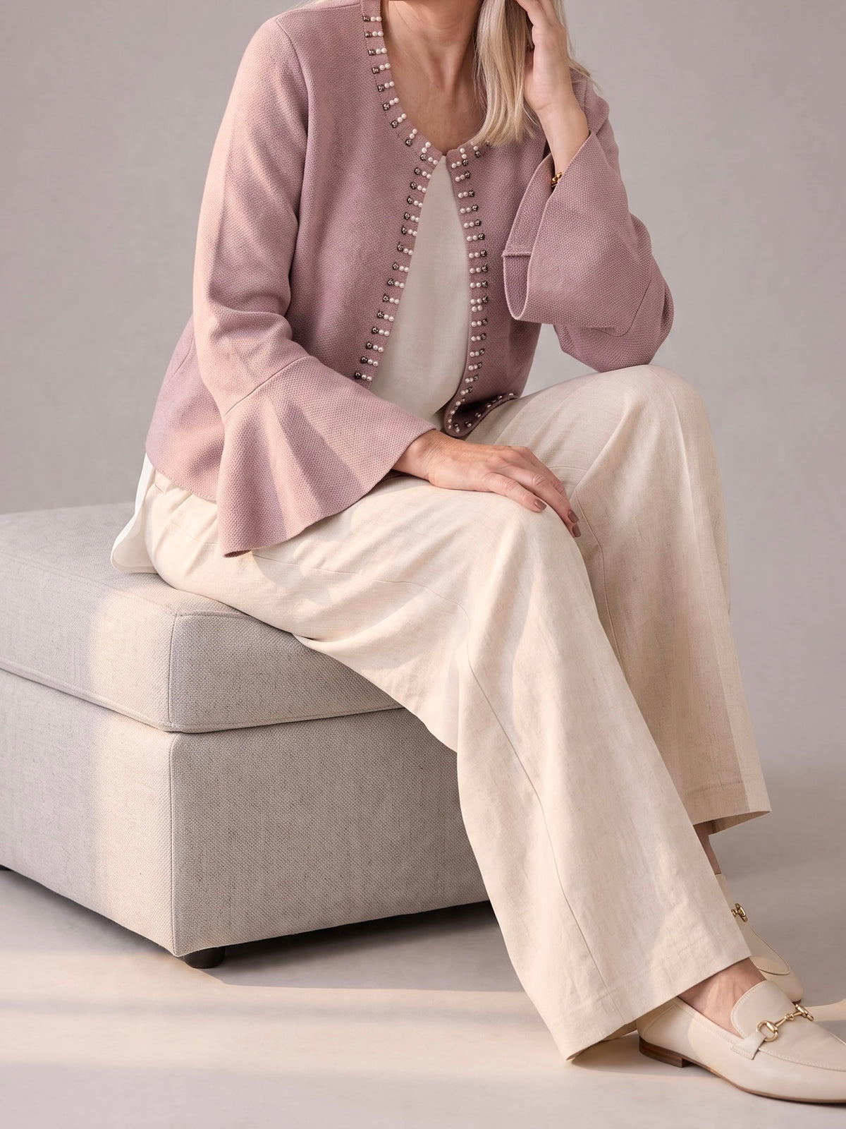 Elegante Feinstrick - Jacke mit weitem Arm und tollen Details in altrosa