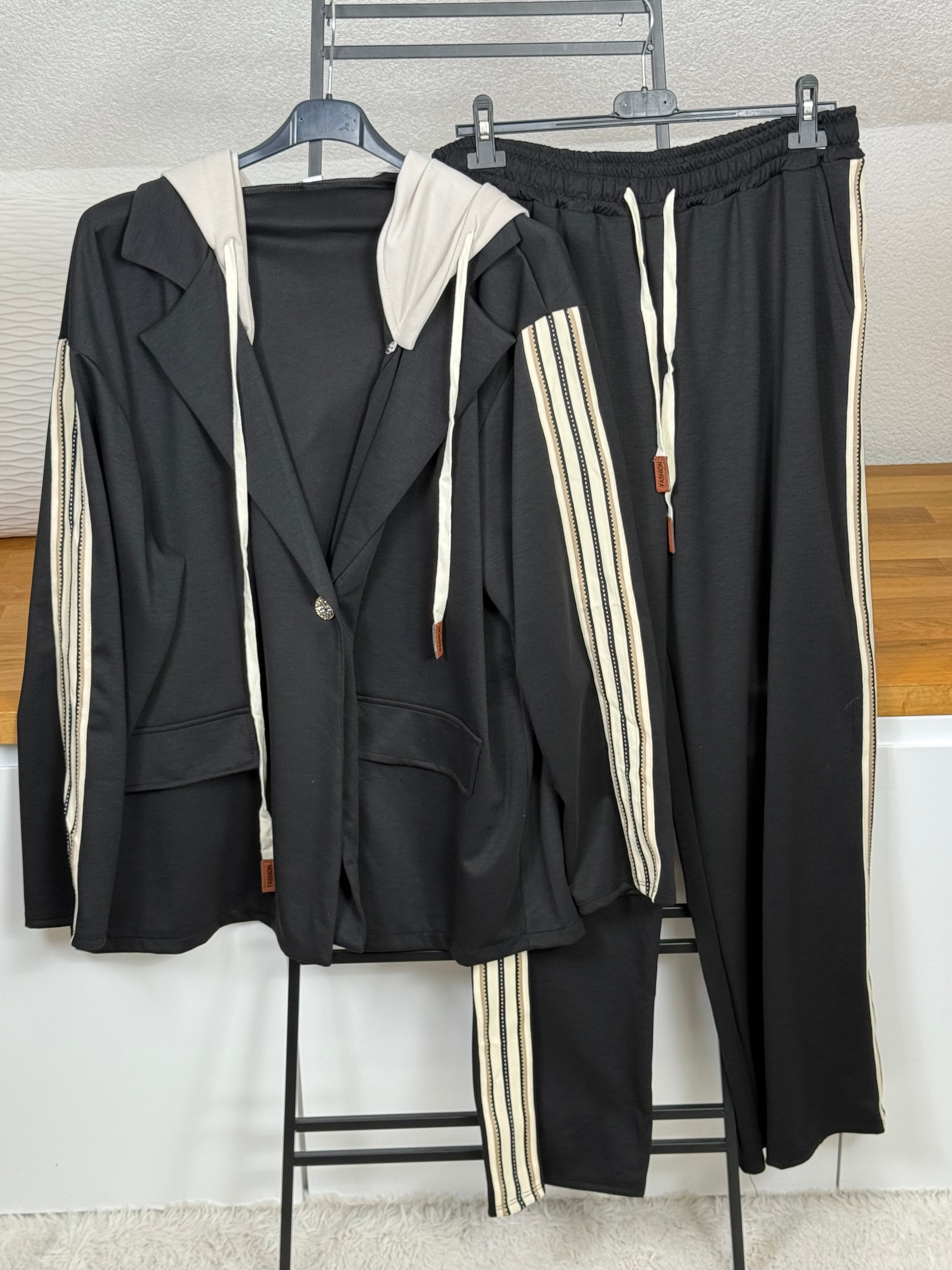 Elegante Damen Marlene „Fluffi“ mit Kordel und Galonstreifen Einheitsgröße Gr. 44 - 48 in 5 Farben