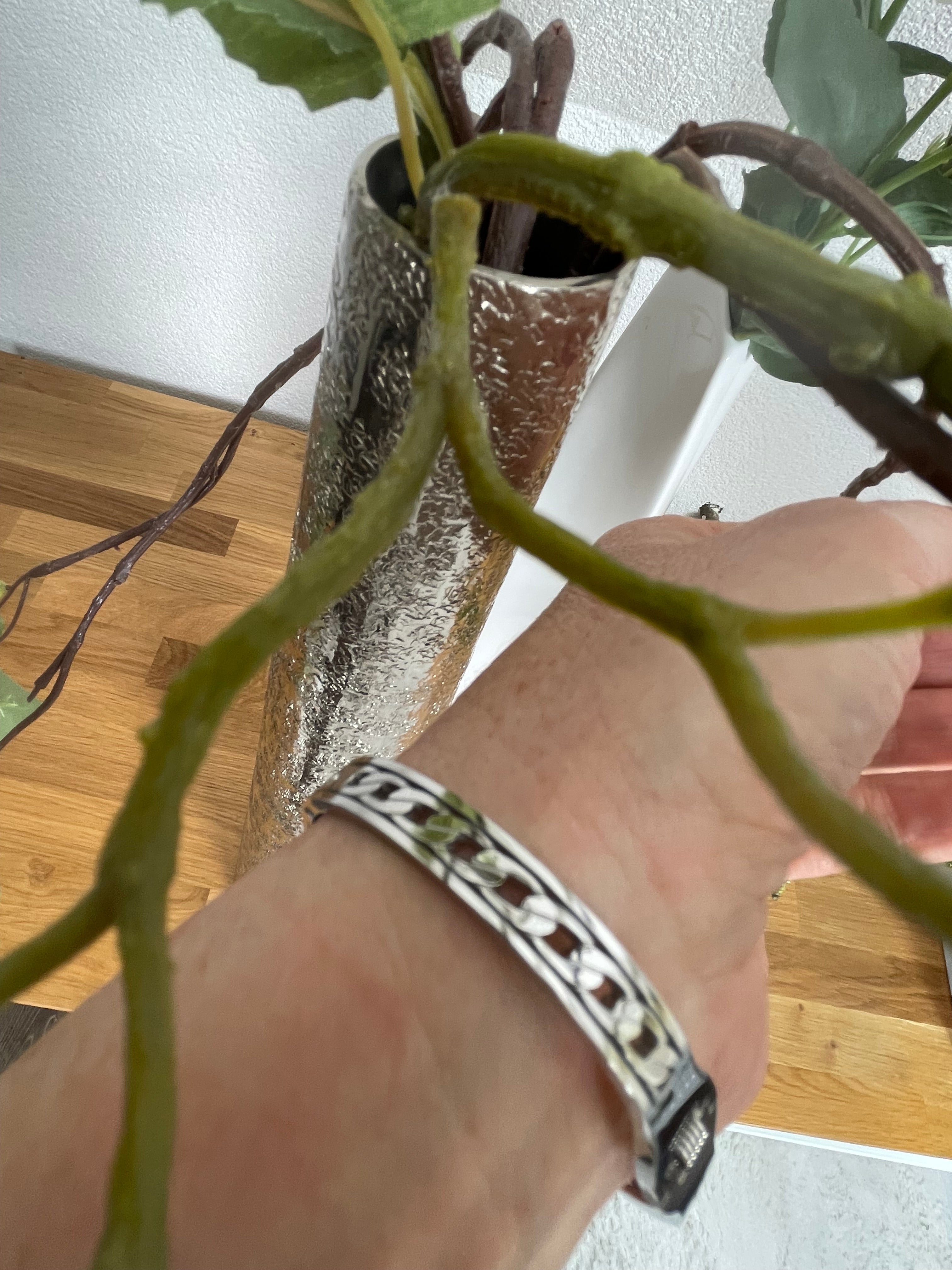 Damen - Armreif mit Magnetverschluss, verschiedene Motive