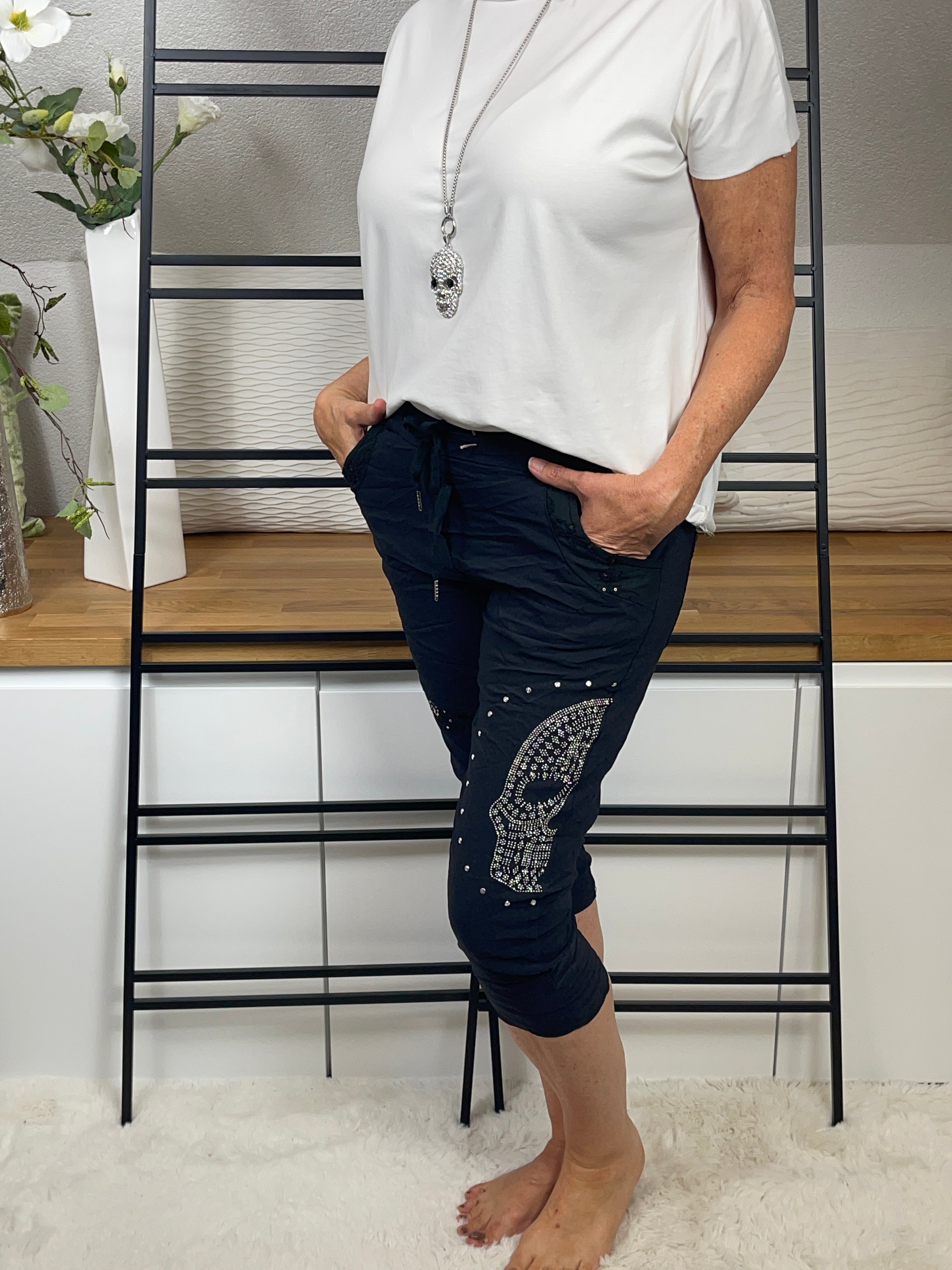 Damen  3/4 Jogpant „Skull“ Einheitsgrösse Gr. 36 - 42 in 2 Farben