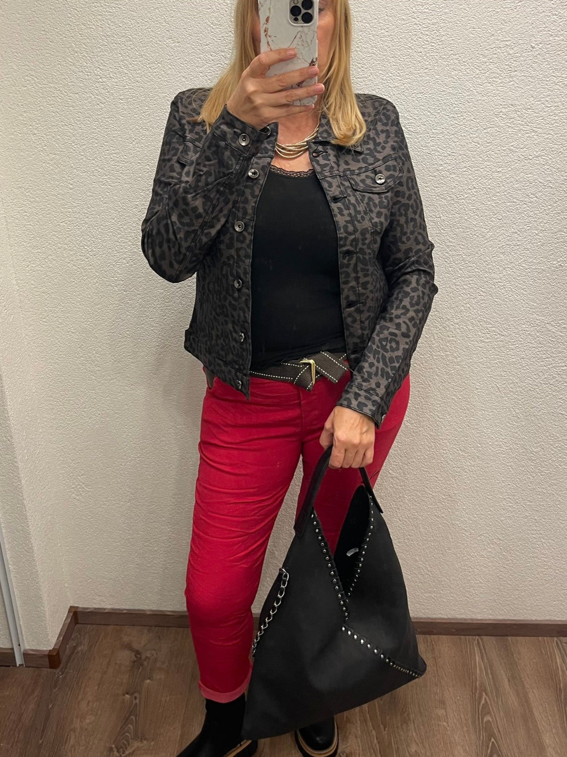 !!!!KEINE RETOURE MÖGLICH!!!! Jogpant „Cino“ mit Gürtel Einheitsgrösse Gr. 38 - 42-44 in 6 Farben