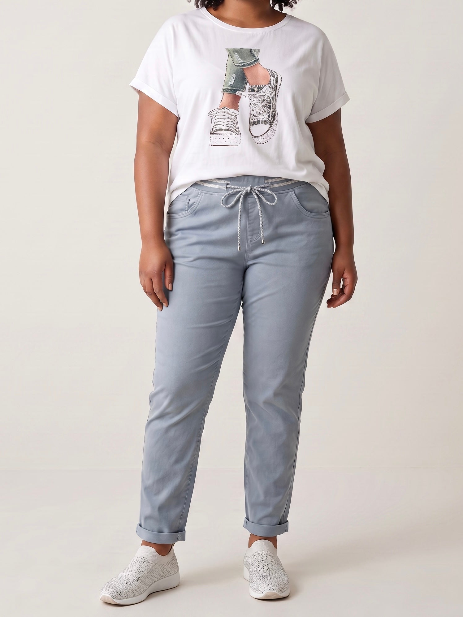 Jeans mit Kordelzug in 3 Farben