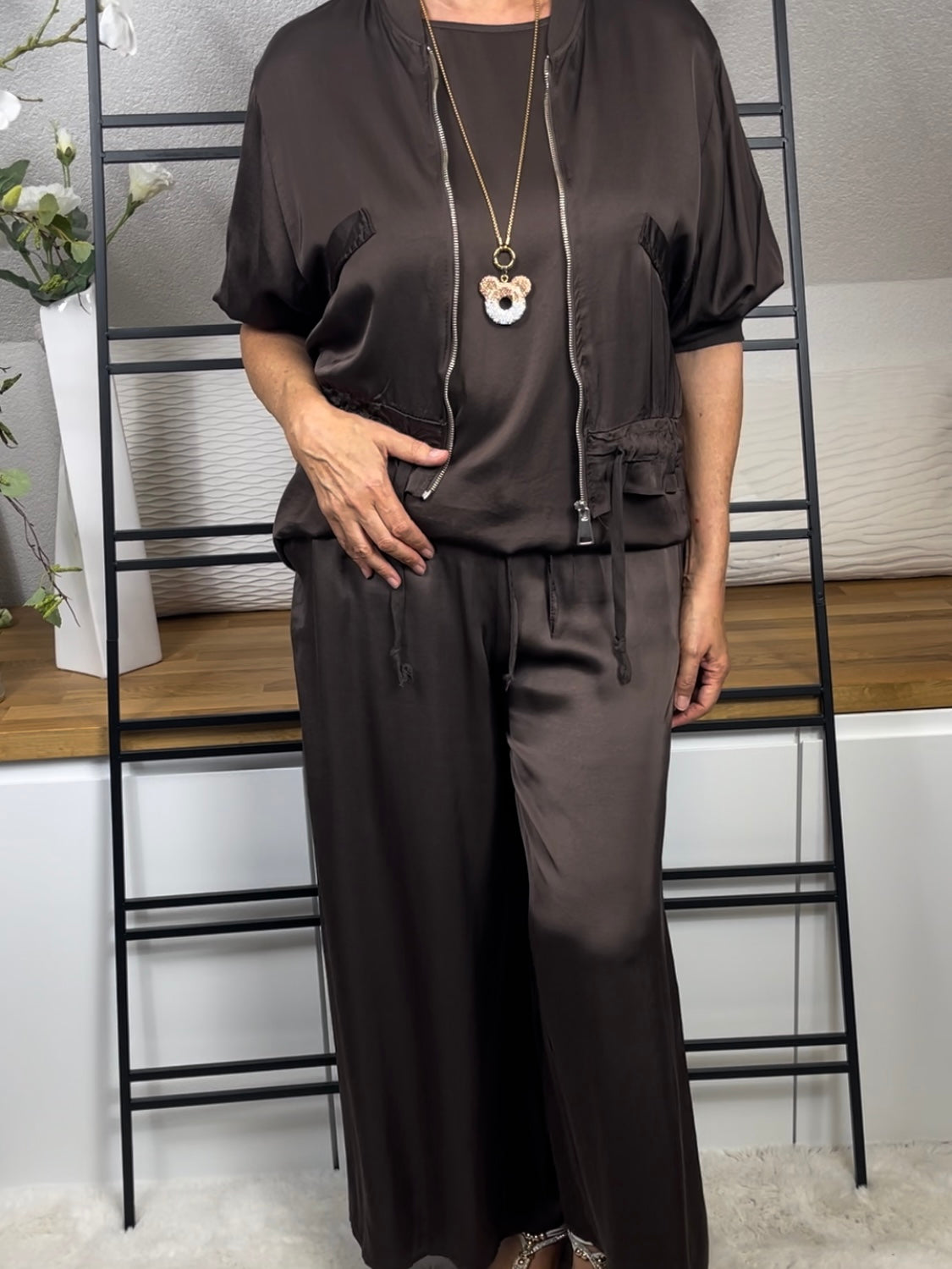 Elegante weite Damen - Glanz - Jogpant Einheitsgrösse Gr. 36 - 42 in 5 Farben