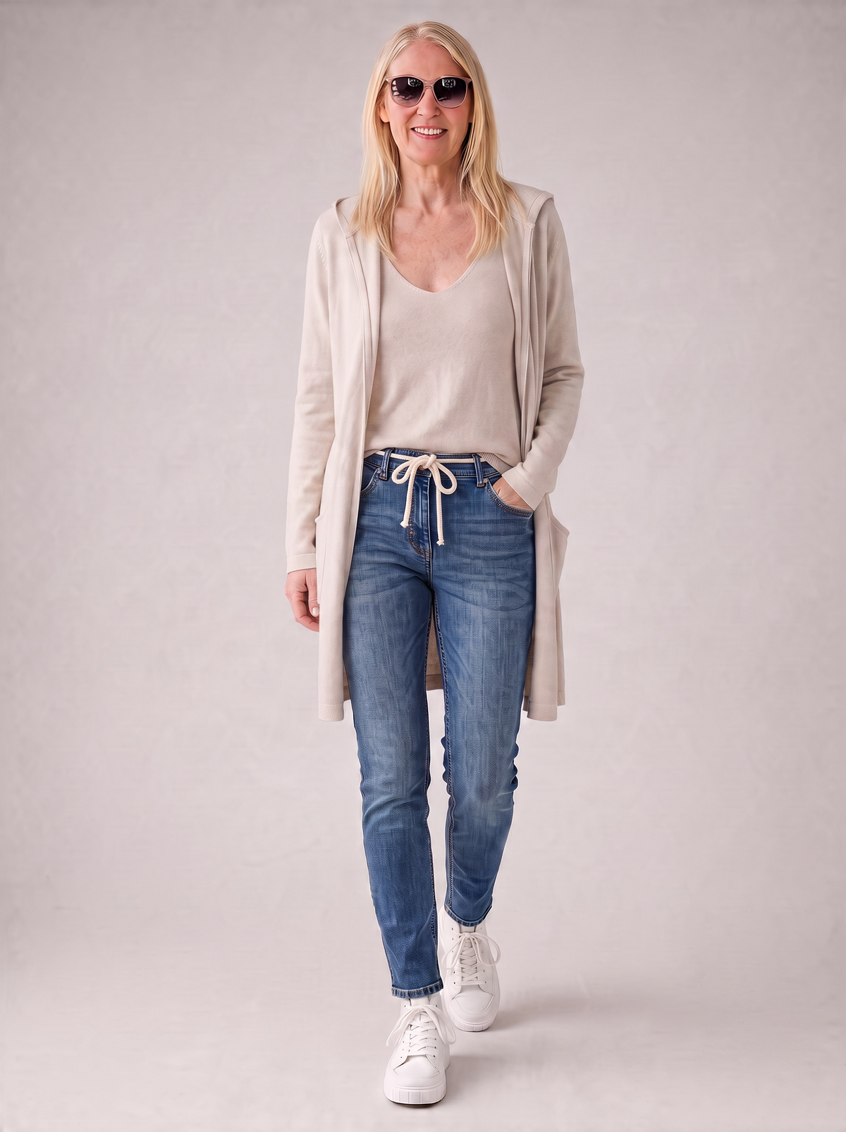 Cardigan mit Kapuze Feinstrick in 2 Farben