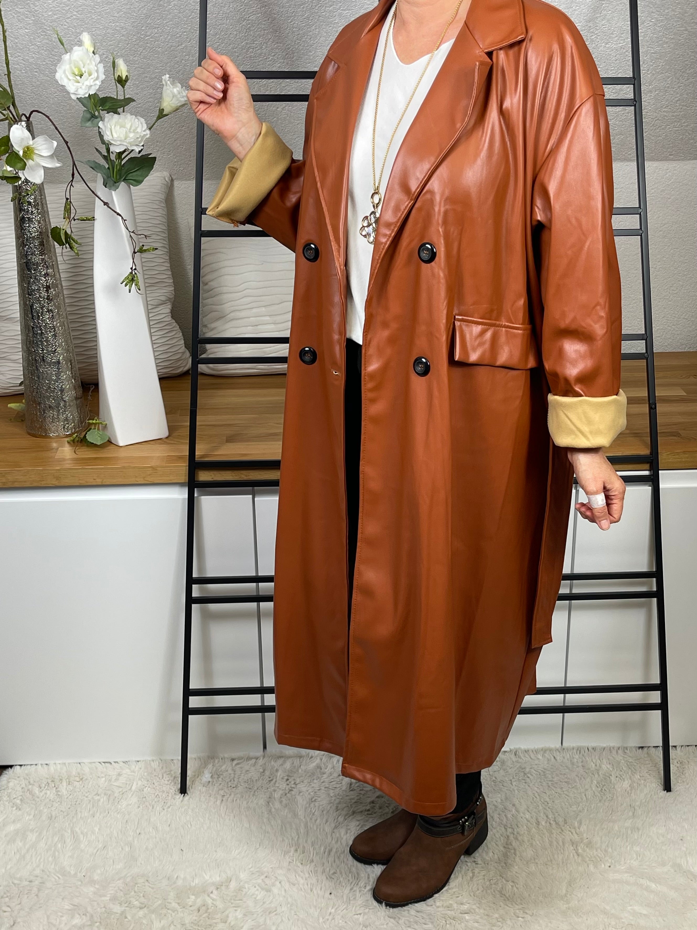 Eleganter Damen Lederimitat - Mantel mit Bindegürtel Einheitsgrösse Gr. 44 - 52 in 2 Farben