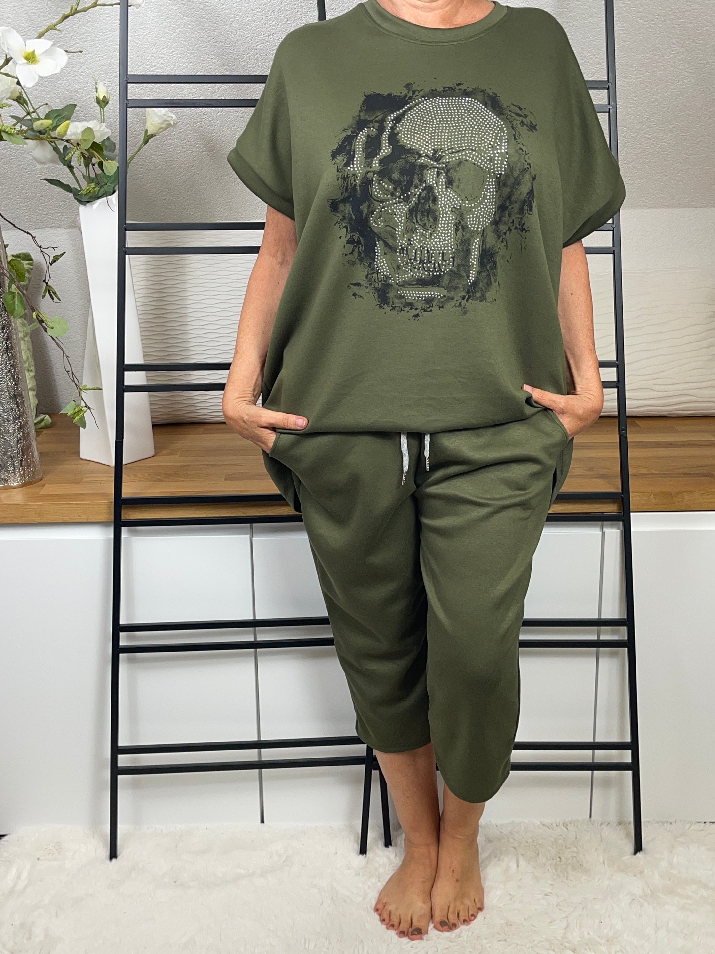 Damen T - Shirt „Fluffi Skull“ Einheitsgrösse Gr. 42 - 48 in 6 Farben
