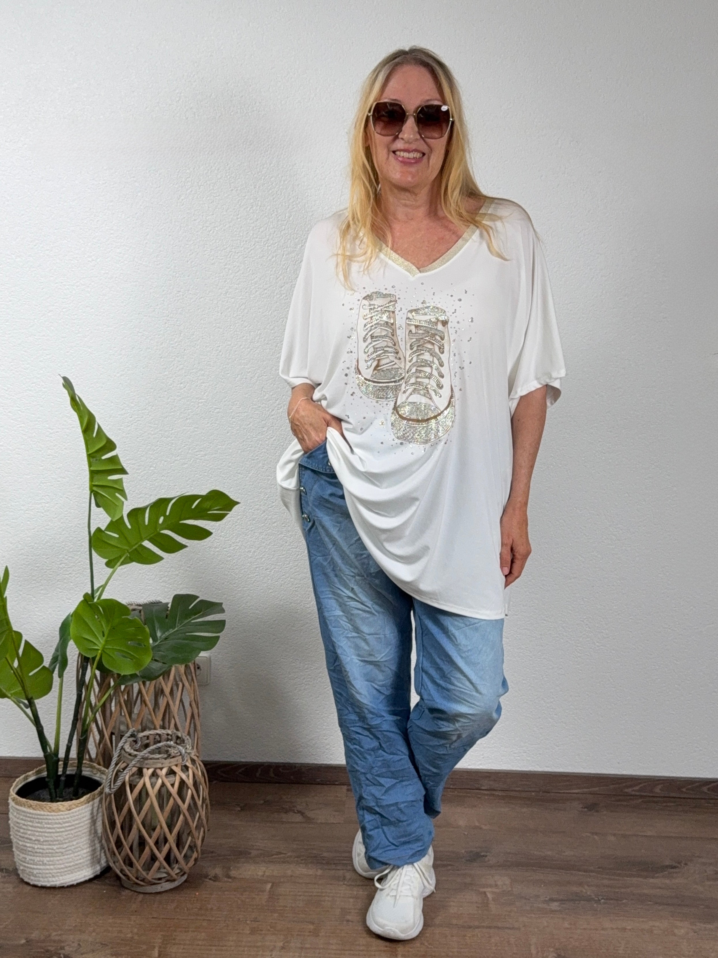 Hochwertiges T - Shirt „Sneaker“ mit Glitzer und Pailletten Einheitsgrösse Gr. 44 - 50 in 3 Farben