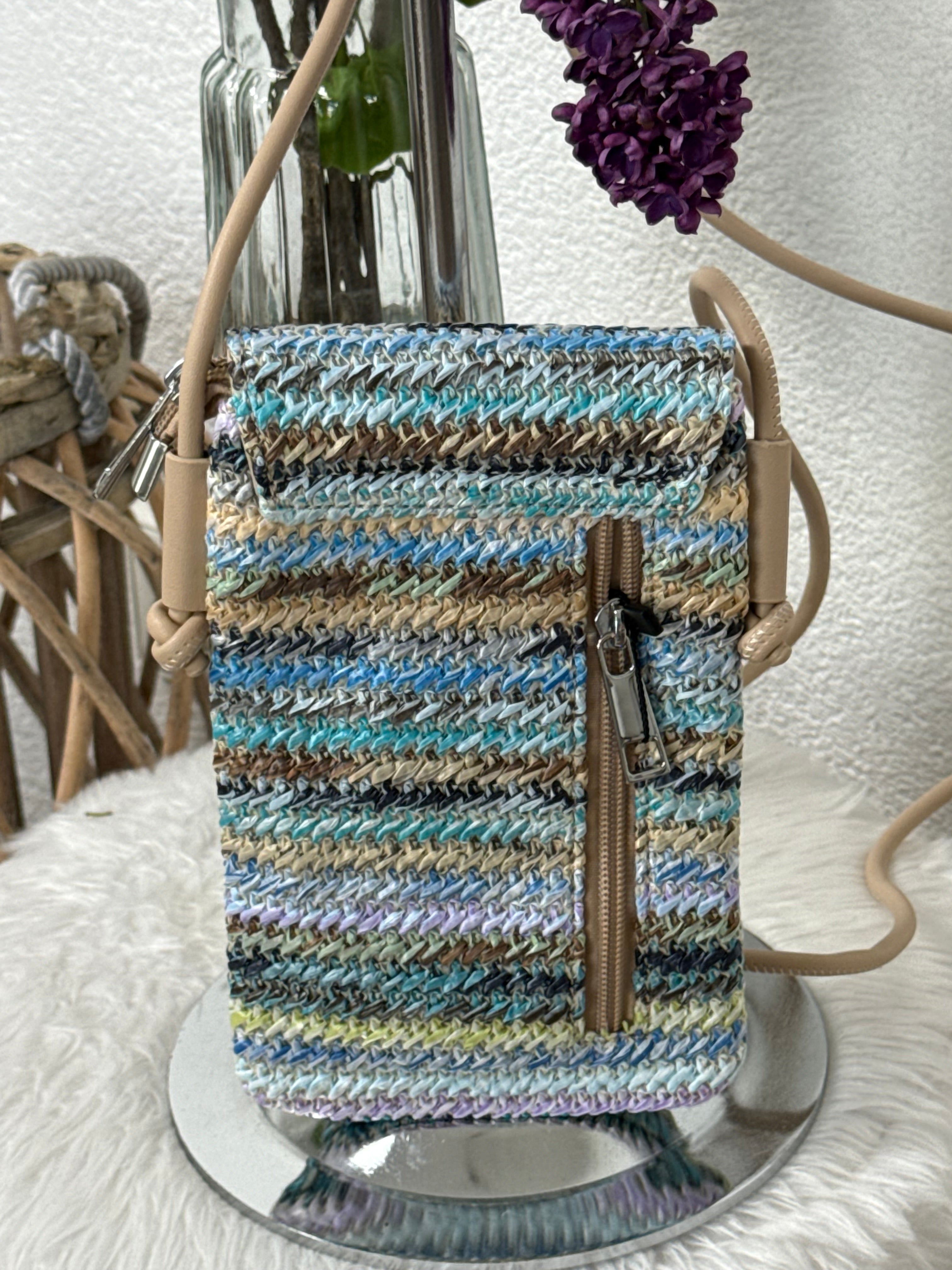 Kleine Schultertasche „Basti“ in 12 Varianten