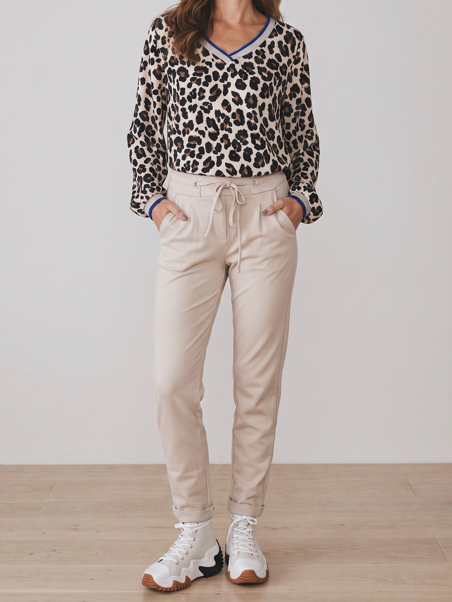 Jogpant„Esvivid“ in beige