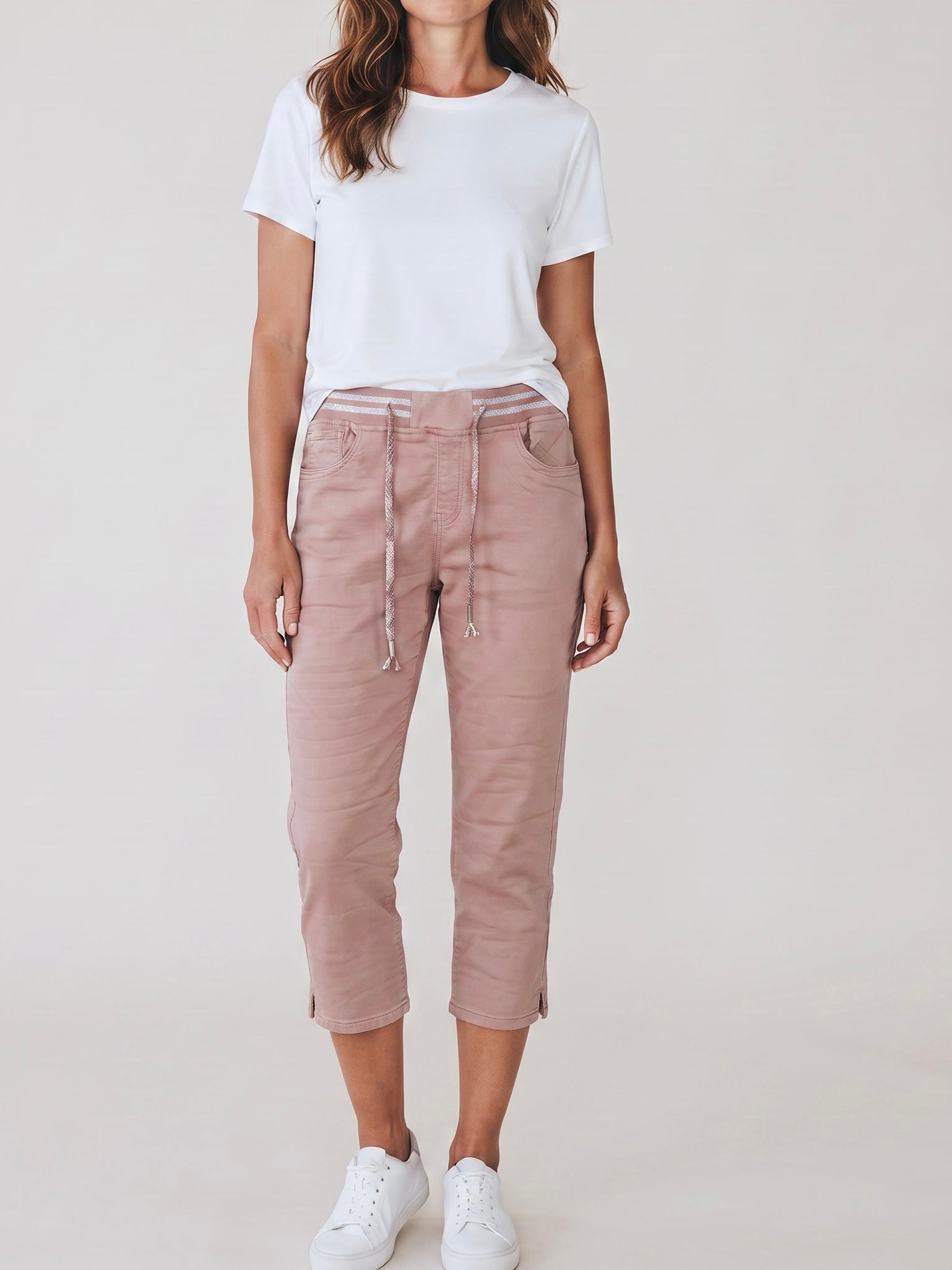 3/4 Jeans mit Kordel und auffälligem Bund in rose