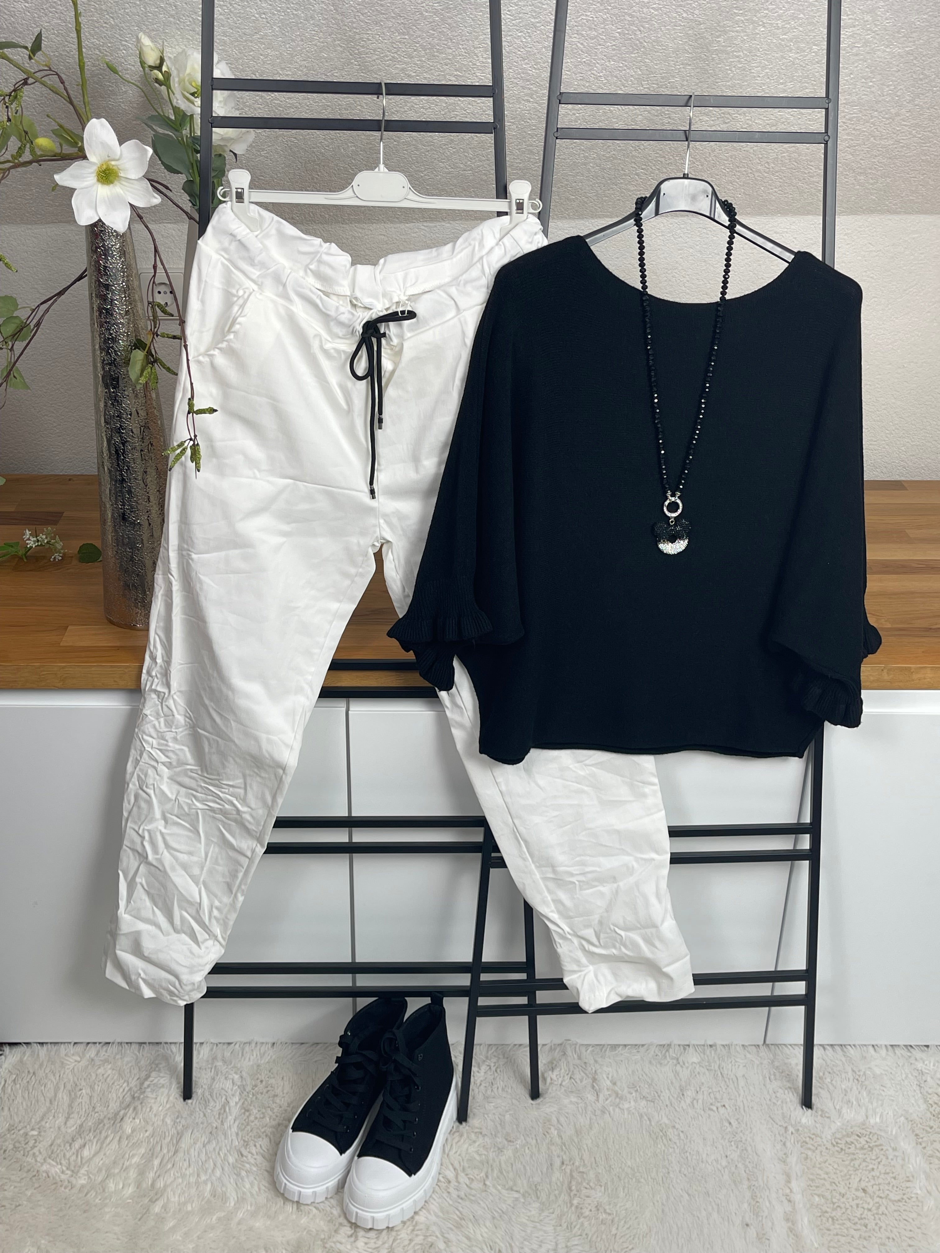 !!!!KEINE RETOURE MÖGLICH!!!! Jogpant „Basic“ Einheitsgröße Gr. 44 - 48+ in zehn Farben