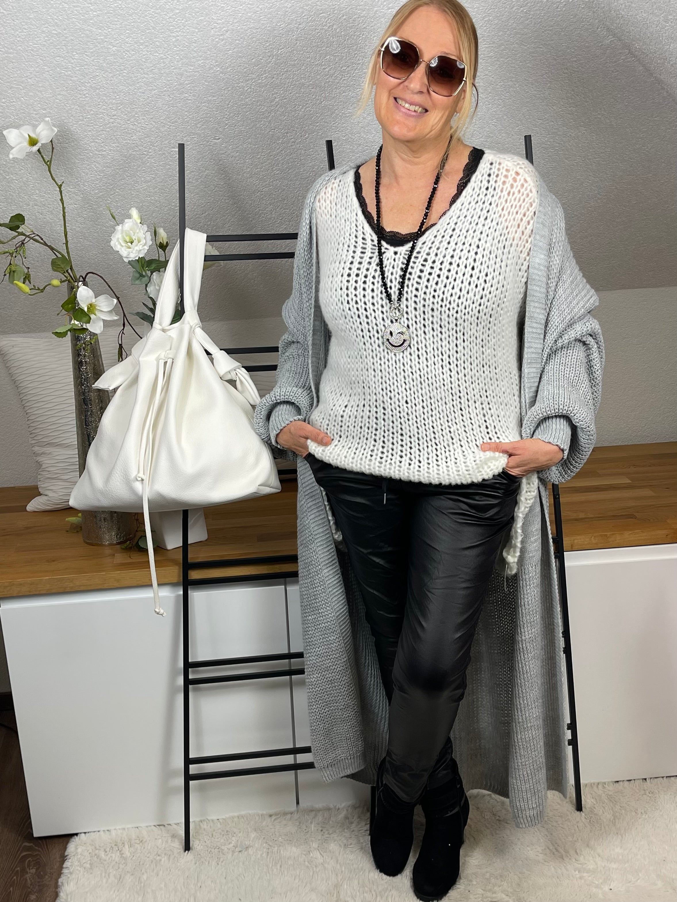 Damen - Pullover „Flauschi“ Einheitsgrösse Gr. 38 - 48 + in vielen Farben