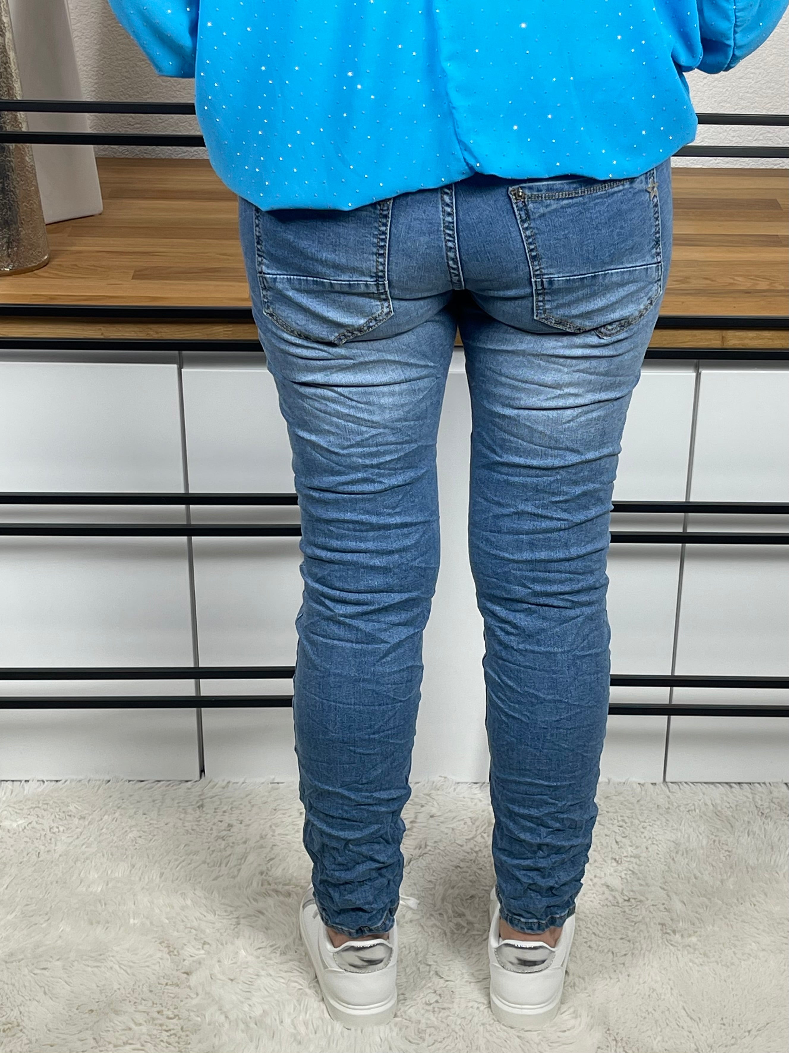 Damen - Jeans mit tollen Details Gr. 38 - 48