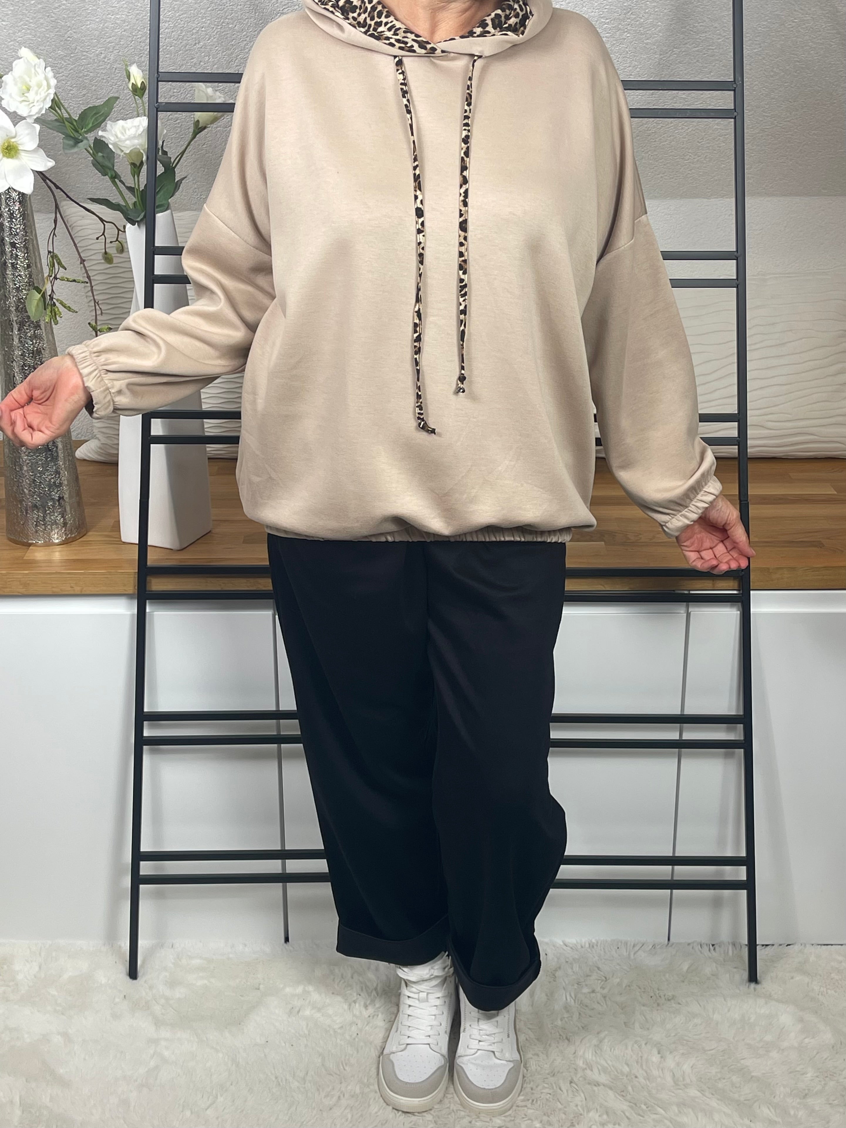 !!!!KEINE RETOURE MÖGLICH !!!!Damen - Hoodie mit stylischem Animal Print Einheitsgrösse Gr. 38 - 44 in 2 Farben