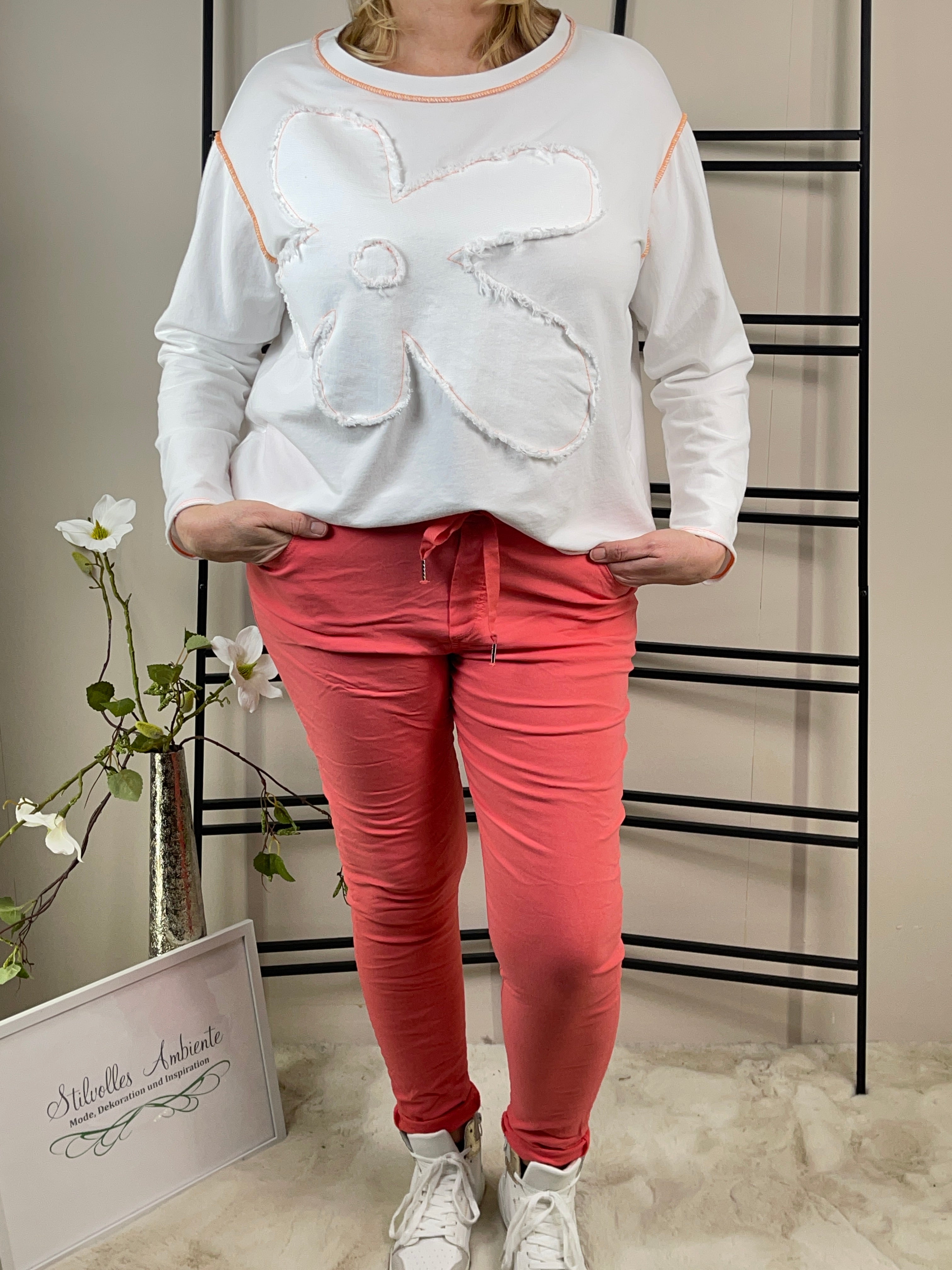 !!!!KEINE RETOURE MÖGLICH!!!! 
Pullover „Blüte“ Einheitsgrösse Gr. 36 - 42