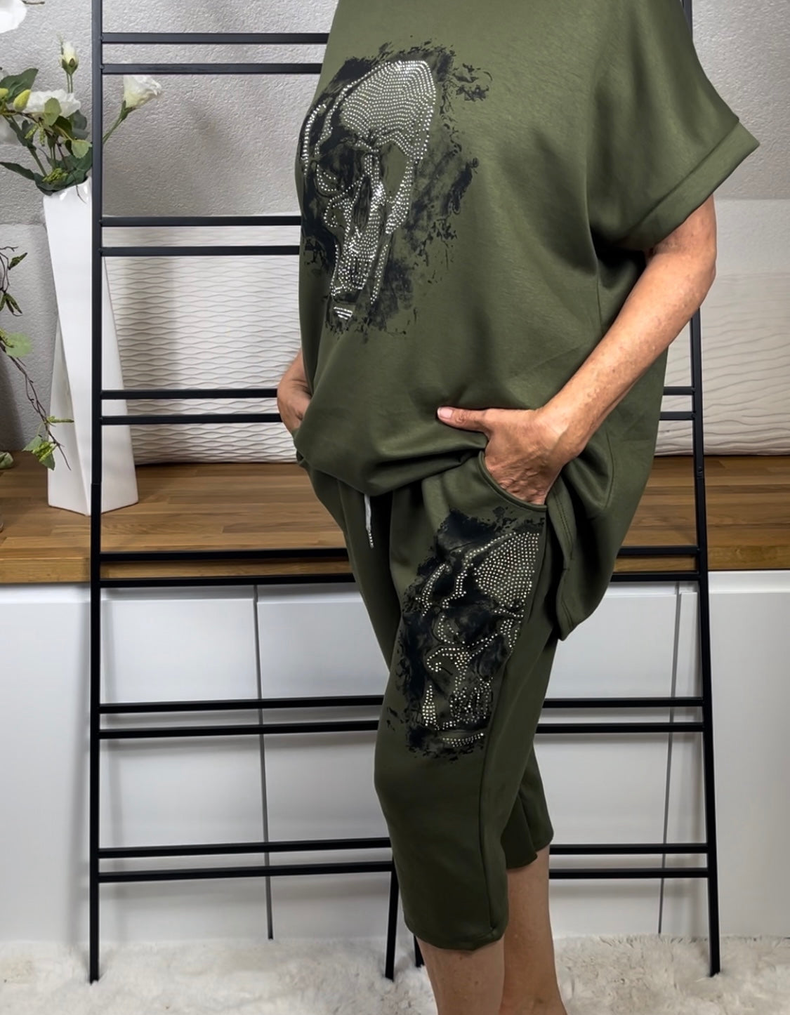 Damen T - Shirt „Fluffi Skull“ Einheitsgrösse Gr. 42 - 48 in 6 Farben