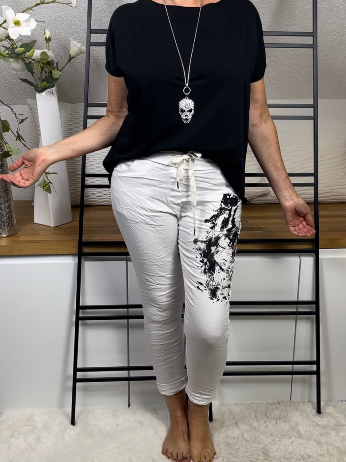 Damen - Jogpant „Skull“ Einheitsgrösse Gr. 38 - 42 in 5 Farben