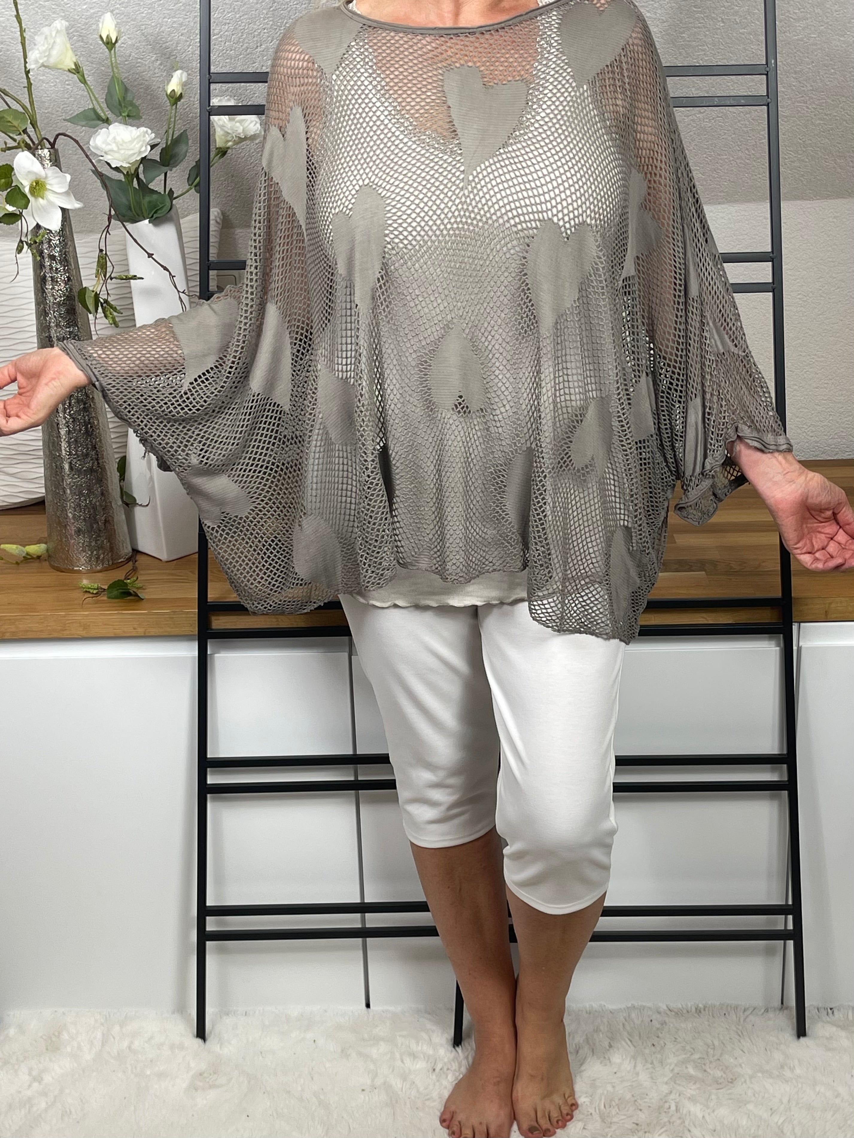 Damen Poncho - Pullover „Herzchen“  Einheitsgrösse Gr. 38 - 48 in 3 Farben