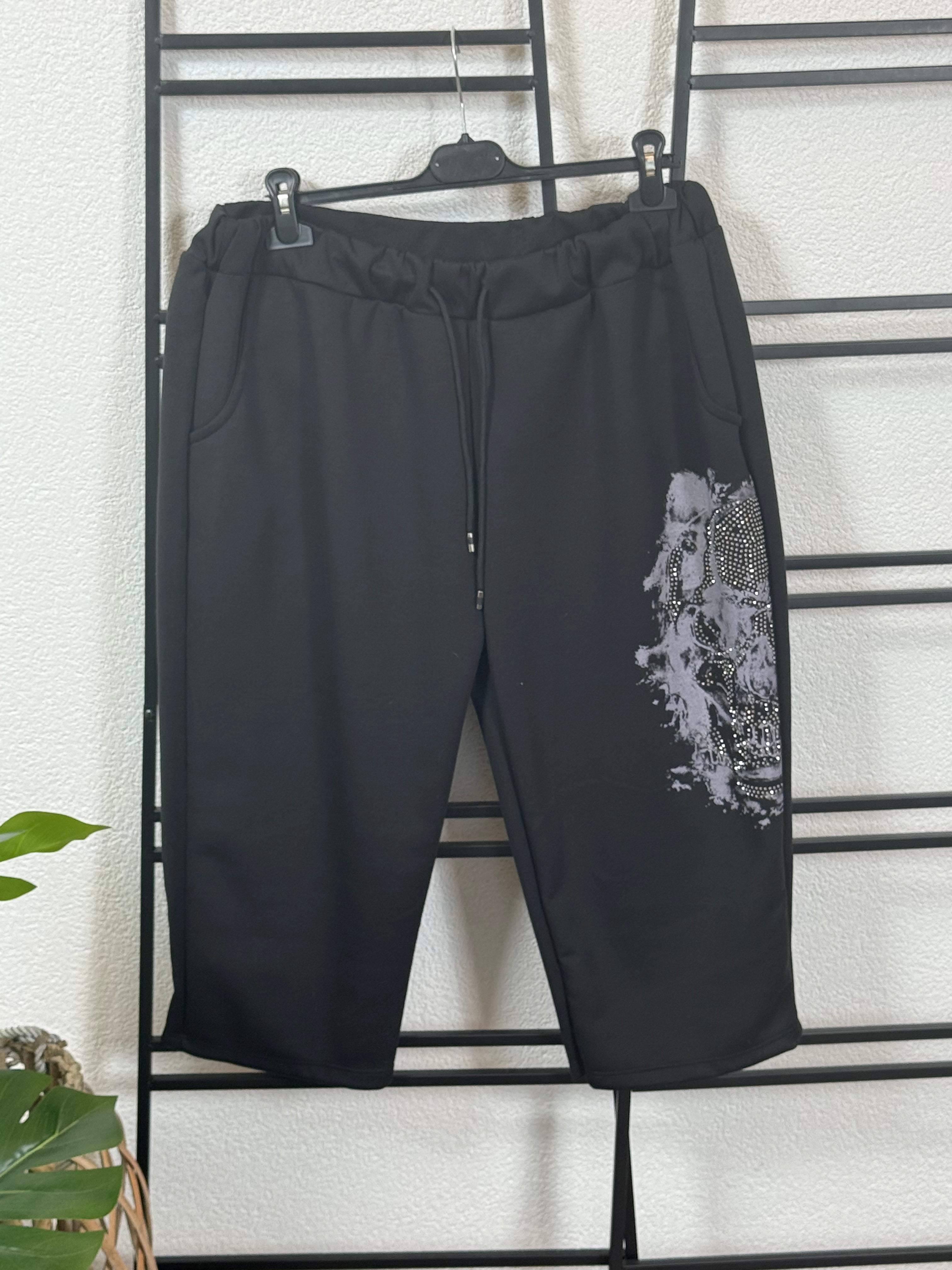 3/4 Jogpant „Fluffi Skull“ Einheitsgrösse Gr. 42/44 - 52 in 4 Farben
