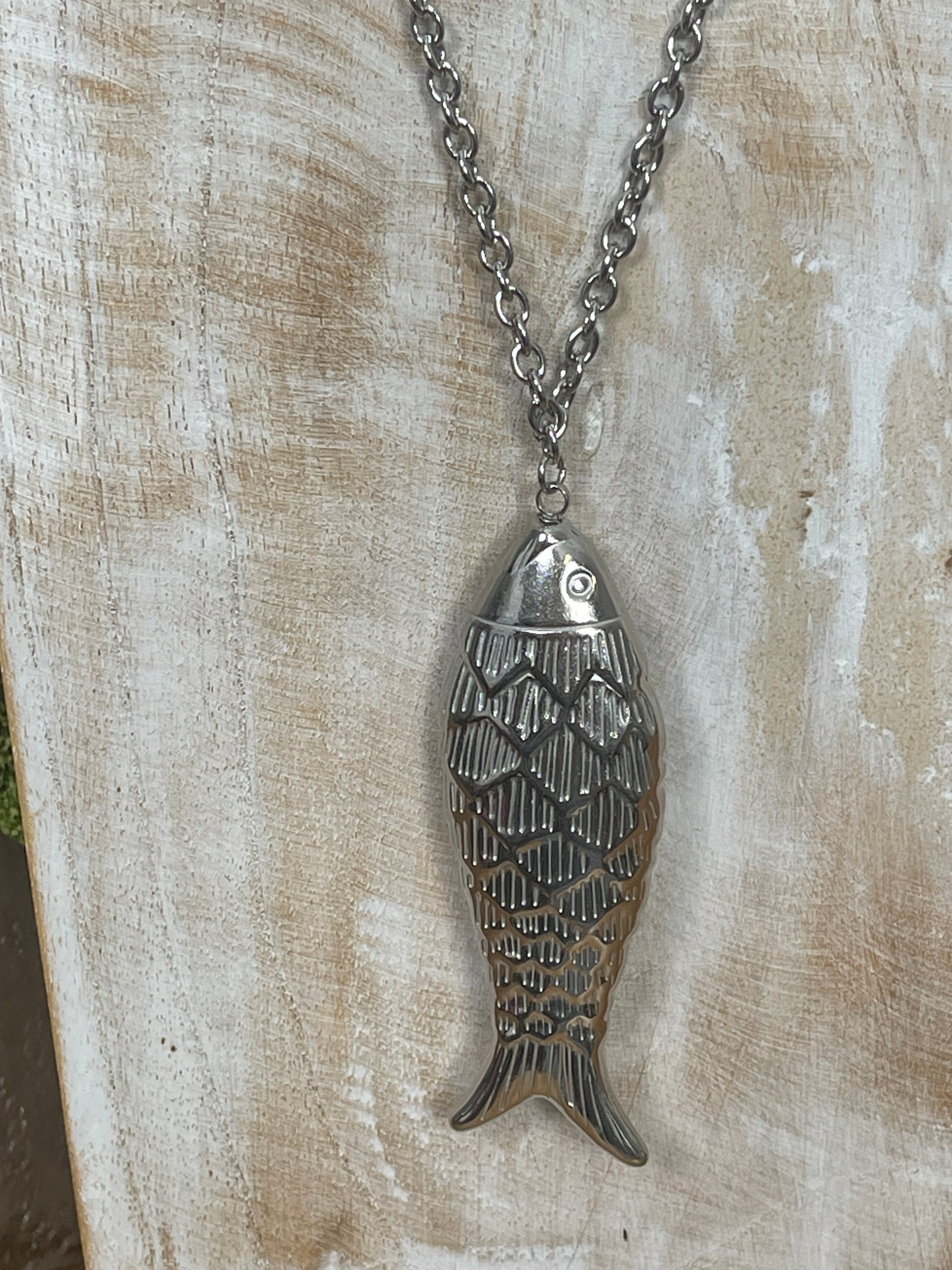 Elegante lange Edelstahl - Kette „Fisch“ in 2 Farben