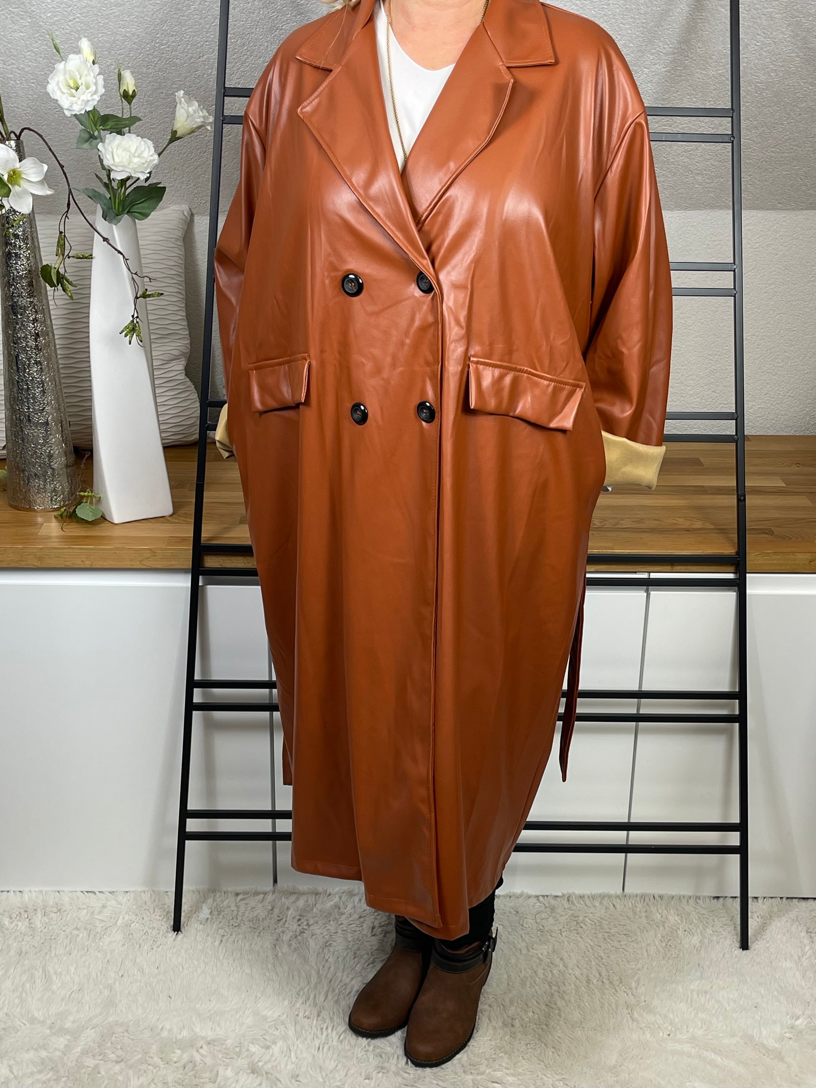 Eleganter Damen Lederimitat - Mantel mit Bindegürtel Einheitsgrösse Gr. 44 - 52 in 2 Farben