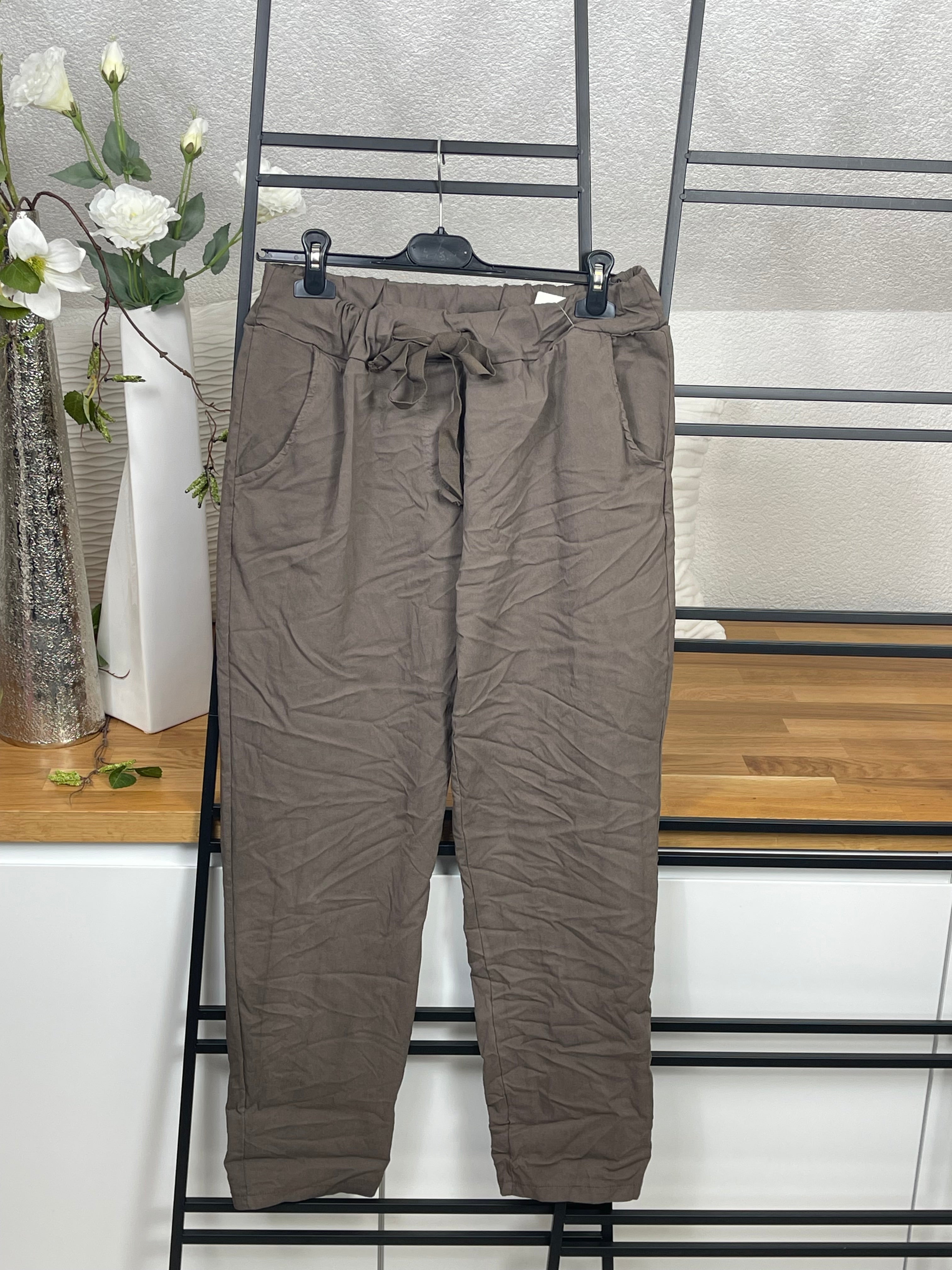 Damen - Jogpant „Basic“ Einheitsgrösse Gr. 42 - 48 in 5 Farben