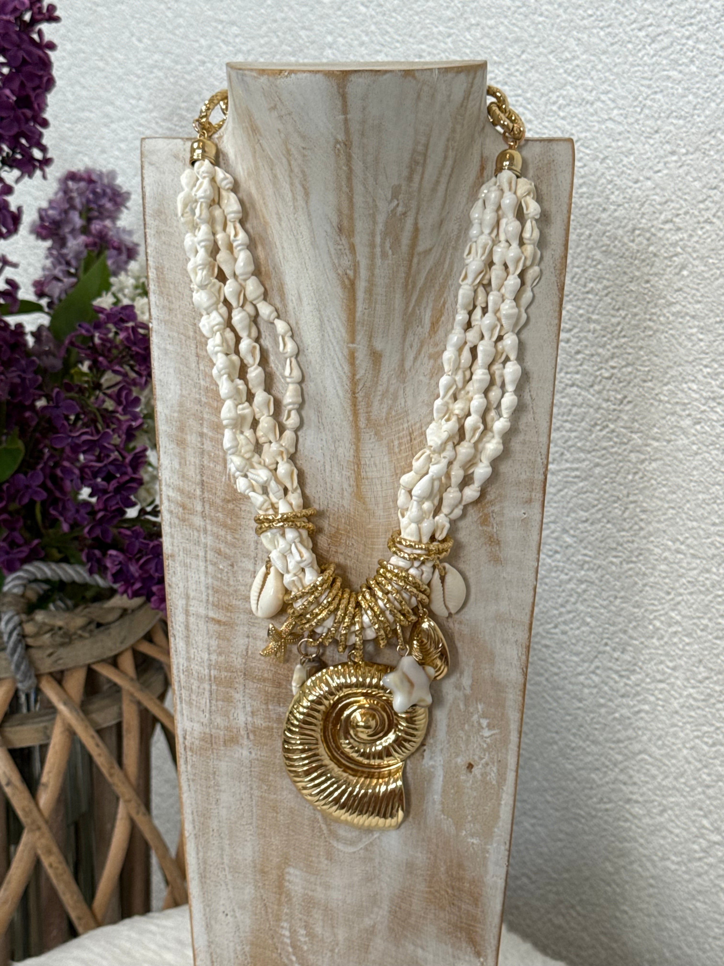 Boho - Muschel - Perlen - Kette in weiß - gold in 3 Motiven