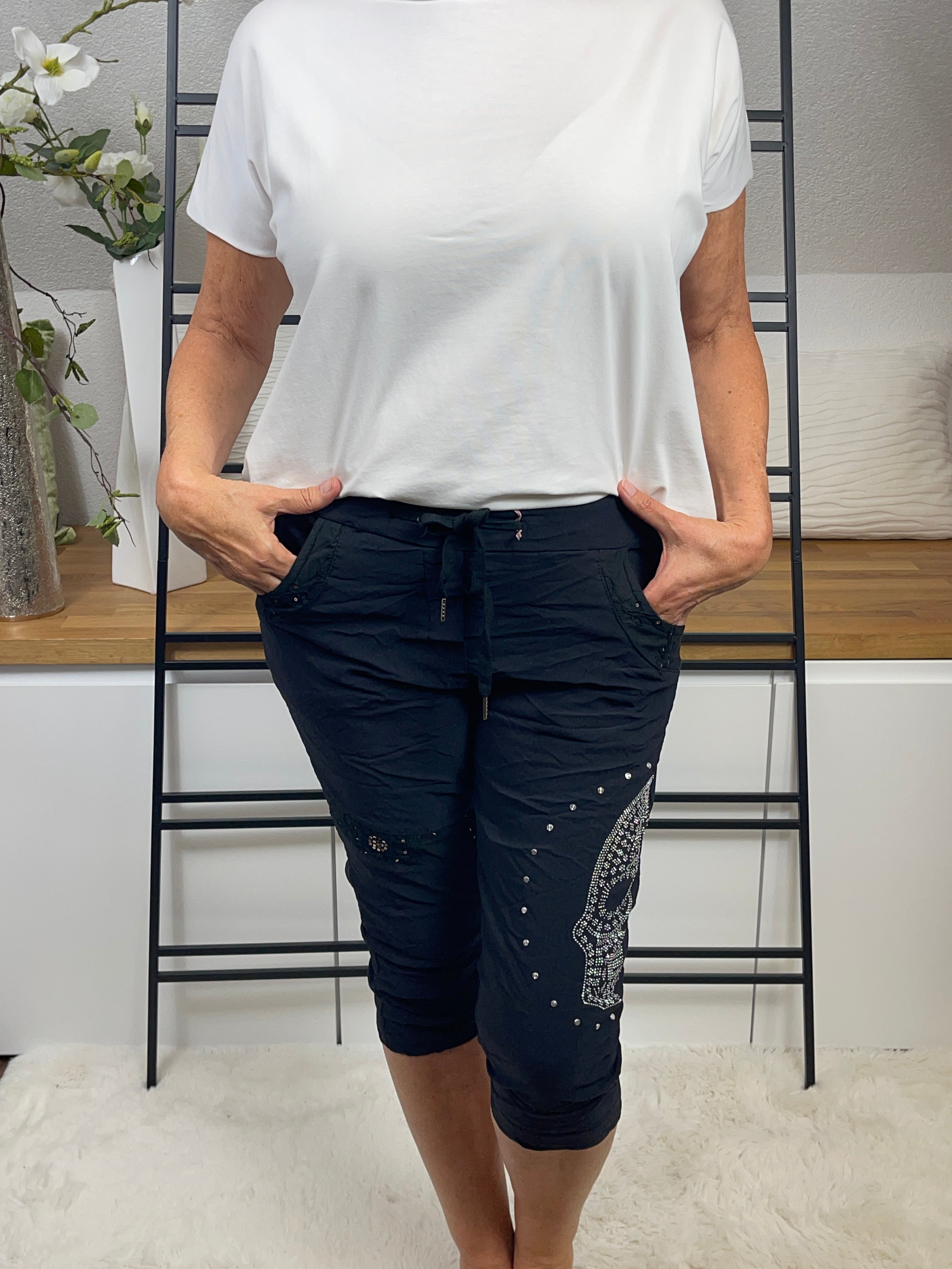 Damen  3/4 Jogpant „Skull“ Einheitsgrösse Gr. 36 - 42 in 2 Farben