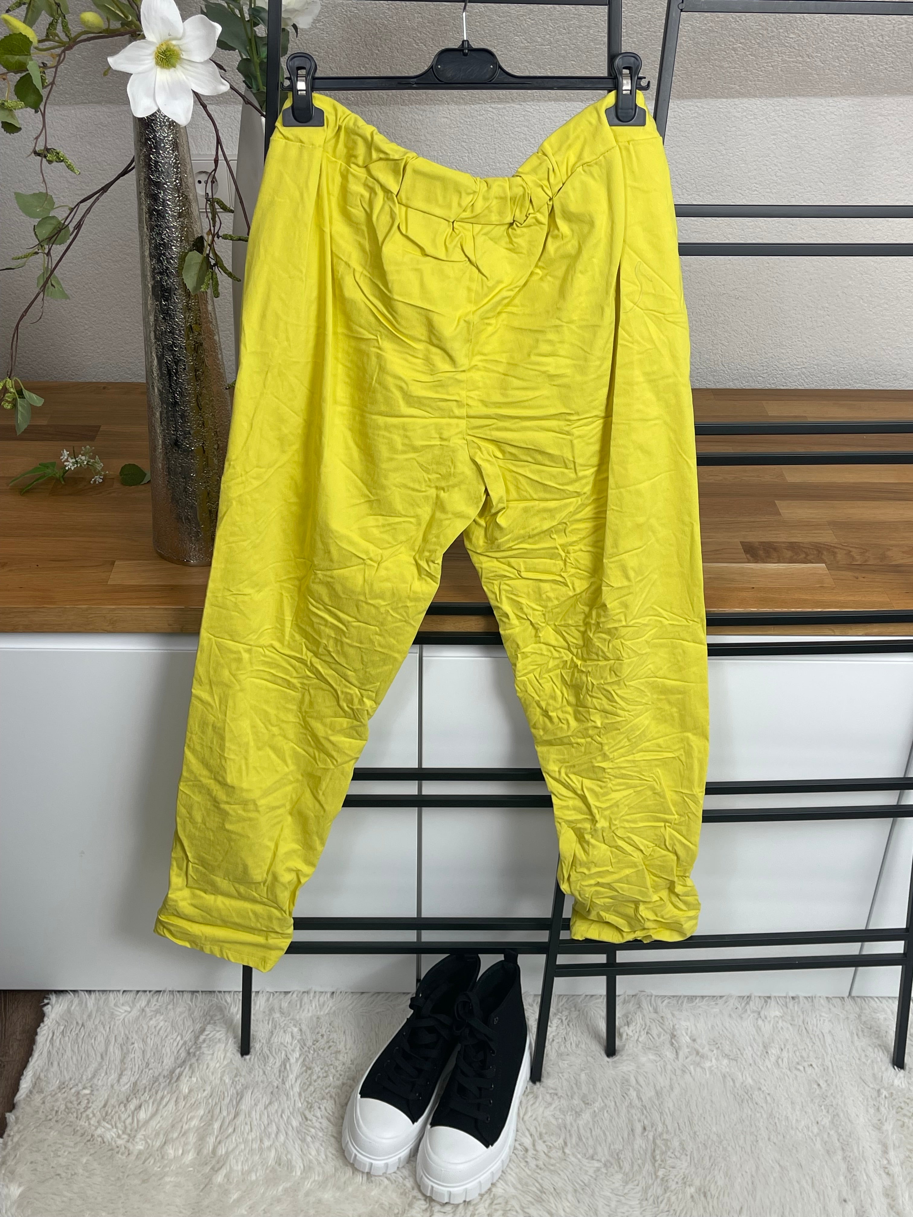 !!!!KEINE RETOURE MÖGLICH!!!! Jogpant „Basic“ Einheitsgröße Gr. 44 - 48+ in zehn Farben